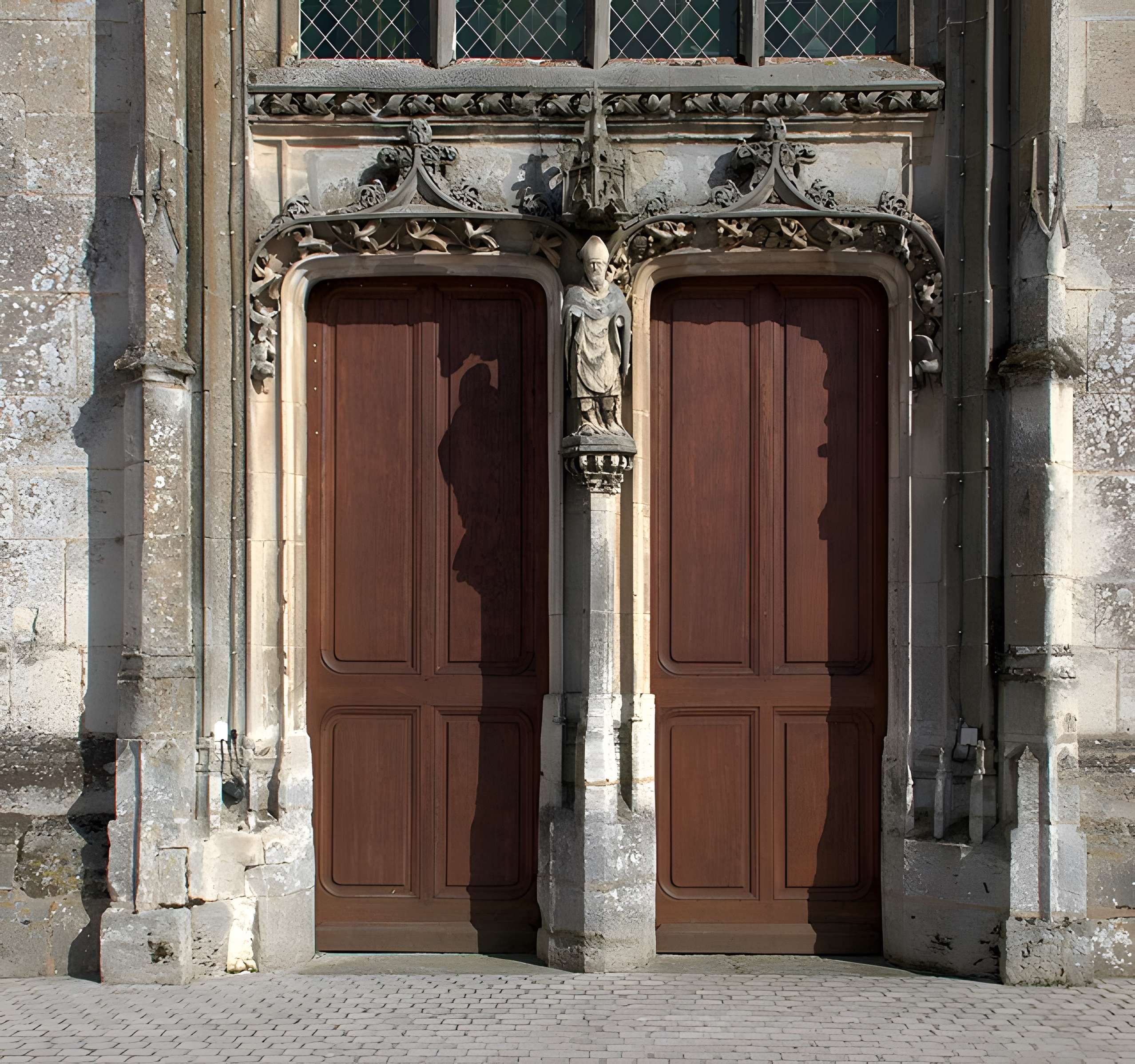 Église Saint-Ouen de Routot