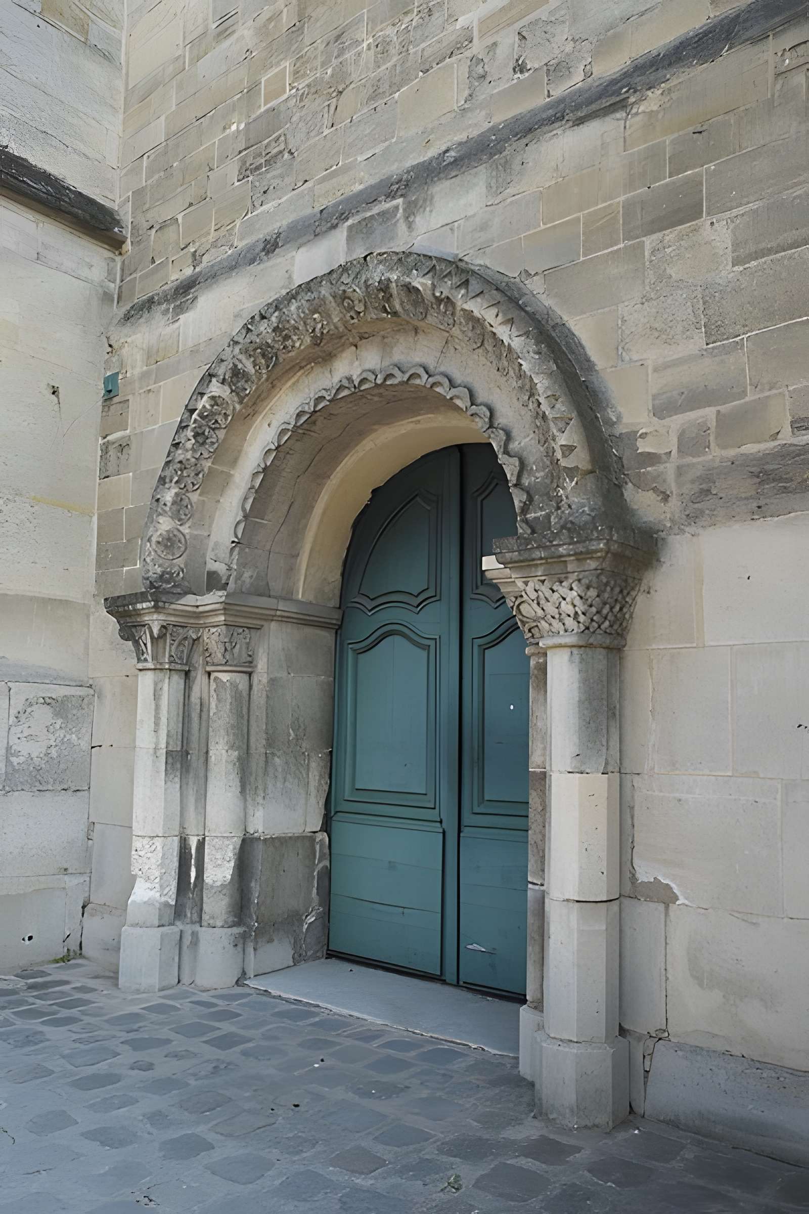 Église Saint-Ouen de Saint-Ouen-l'Aumône