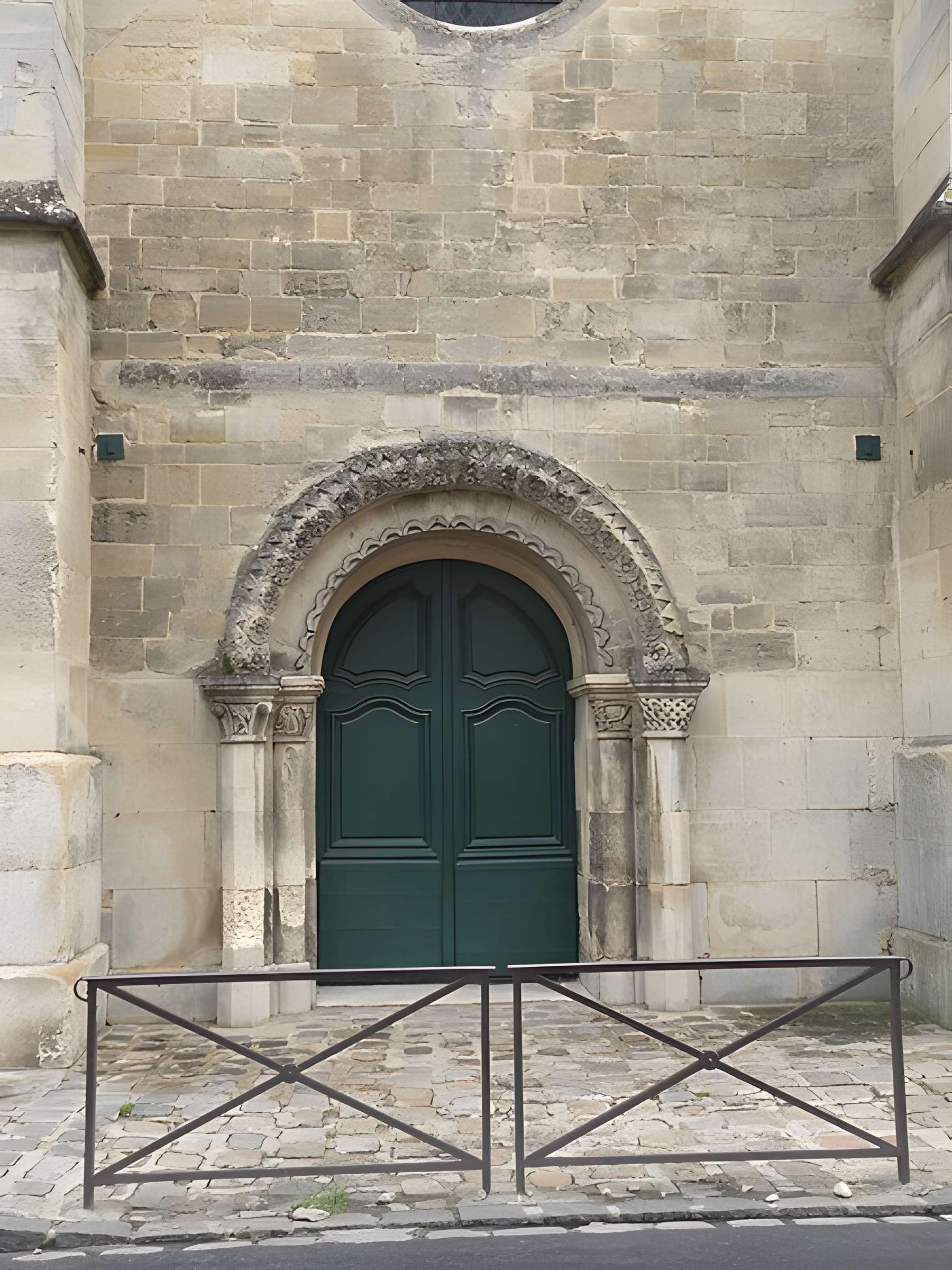 Église Saint-Ouen de Saint-Ouen-l'Aumône