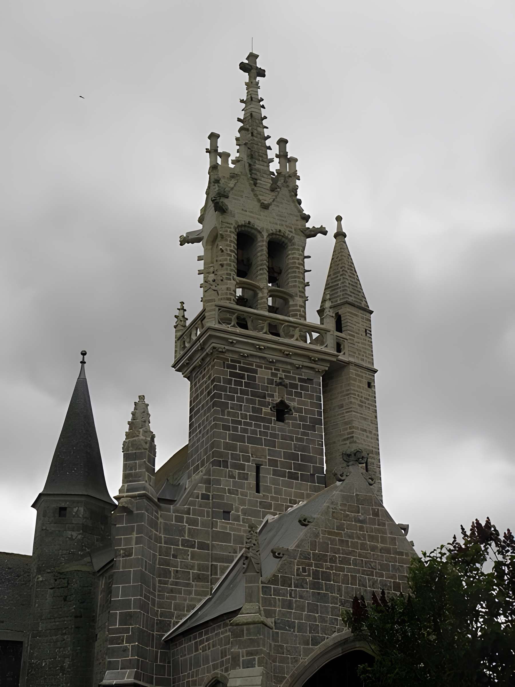Église Saint-Ouen des Iffs