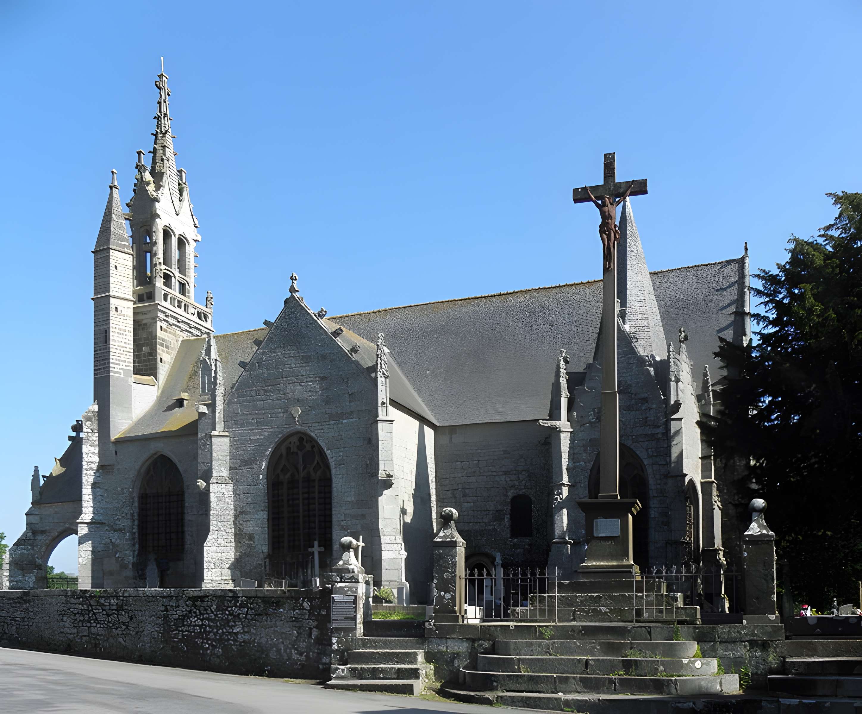 Église Saint-Ouen des Iffs