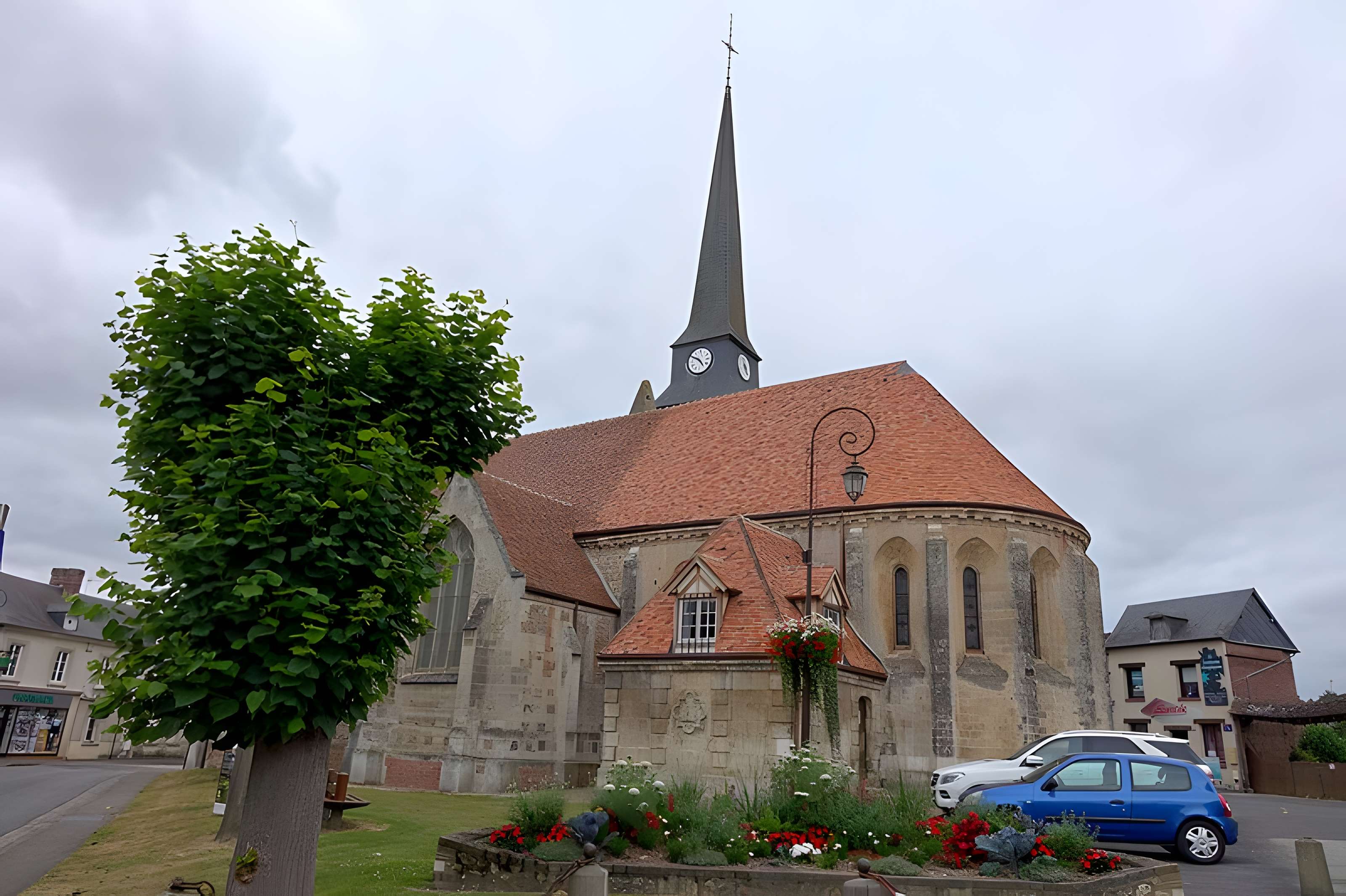 Église Saint-Ouen d'Harcourt