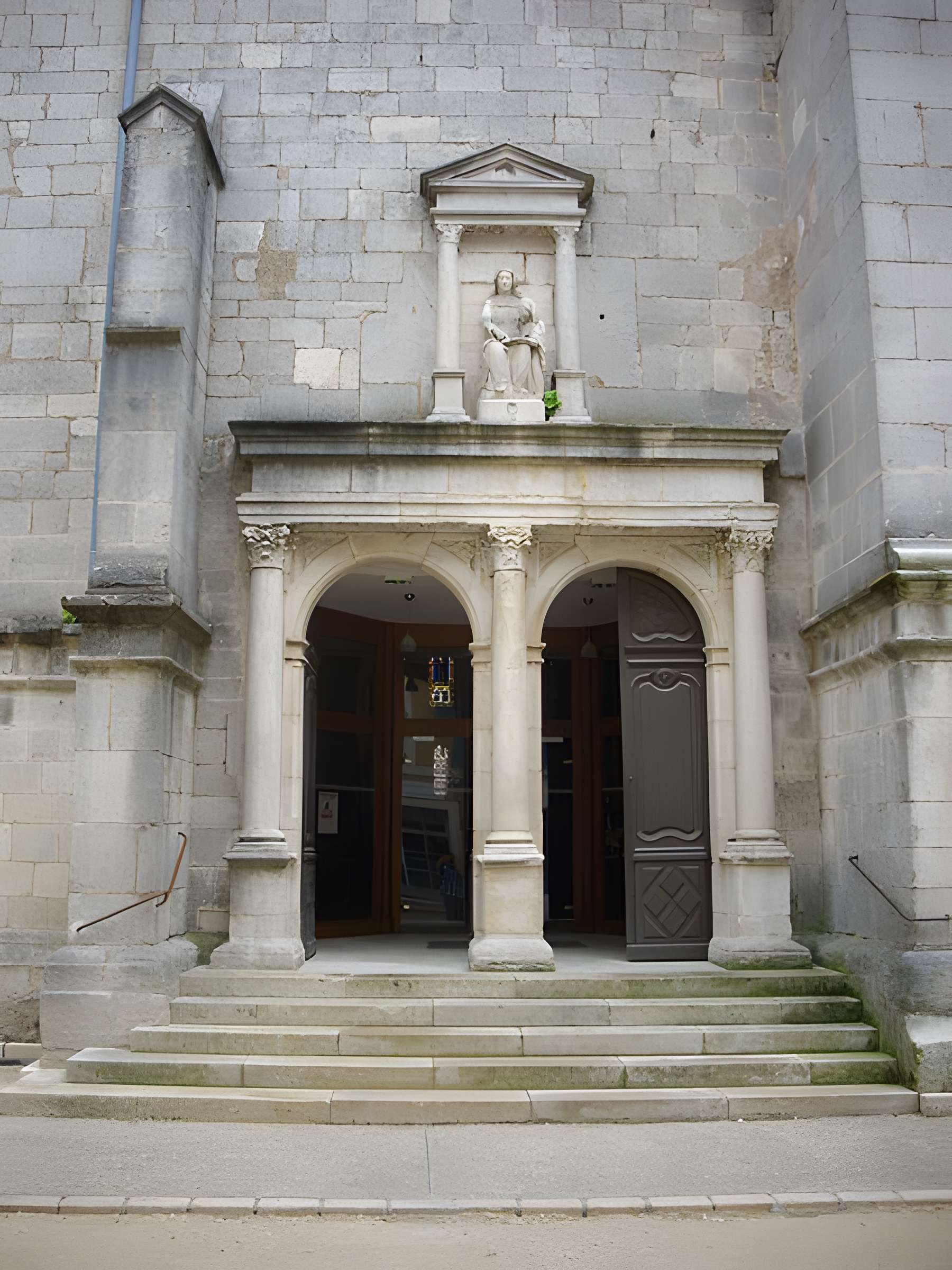 Église Saint-Pantaléon de Commercy