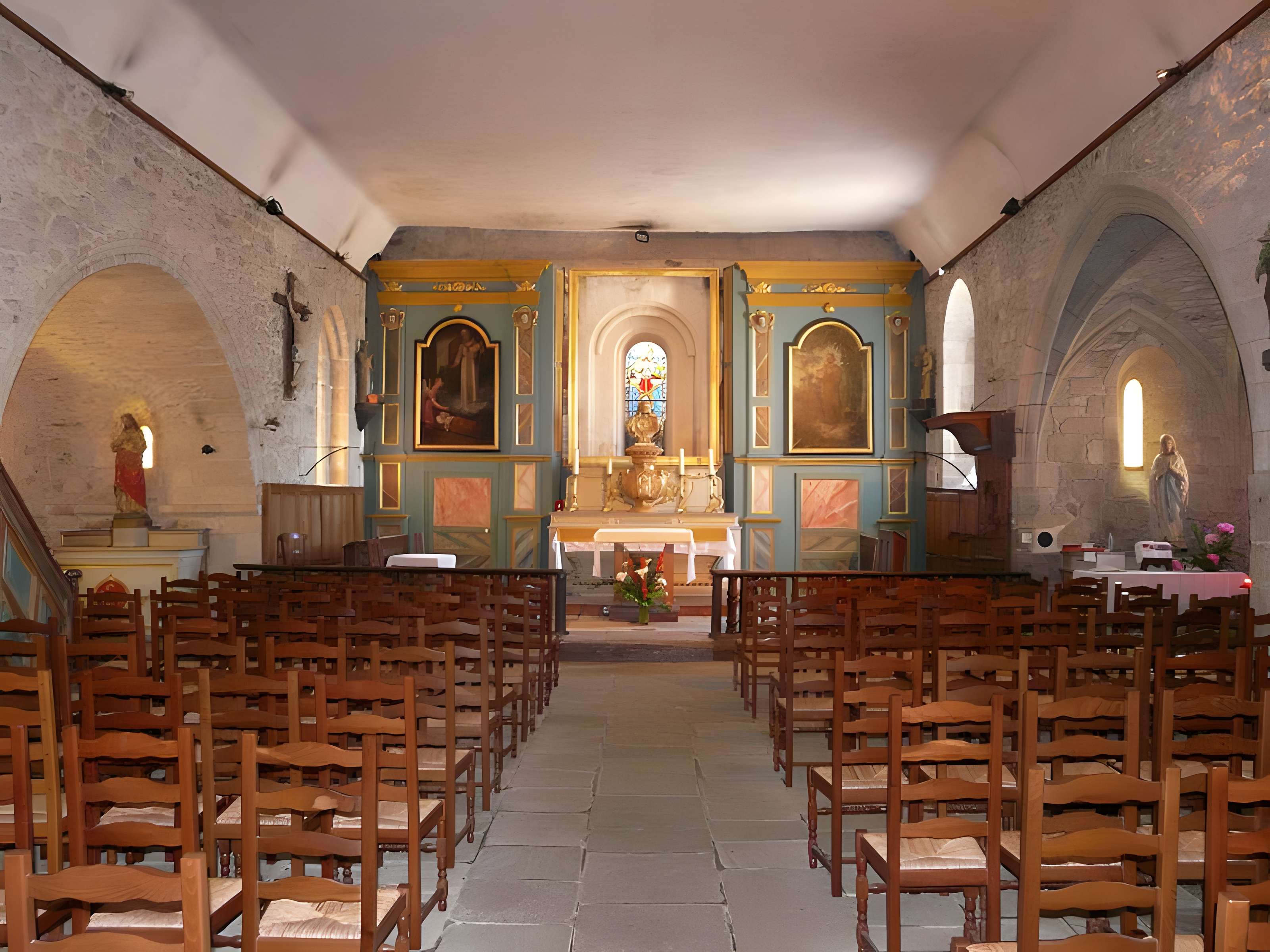 Église Saint-Pardoux de Gimel-les-Cascades