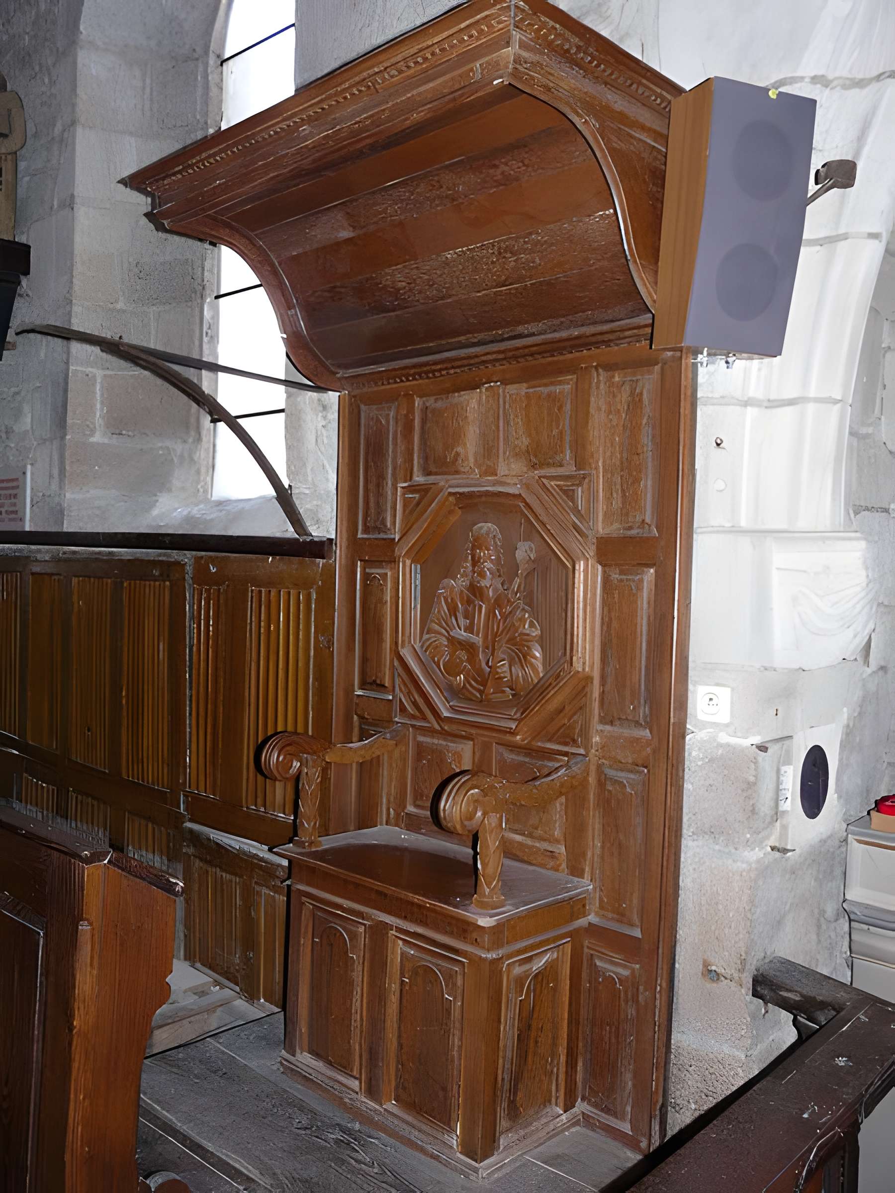 Église Saint-Pardoux de Gimel-les-Cascades