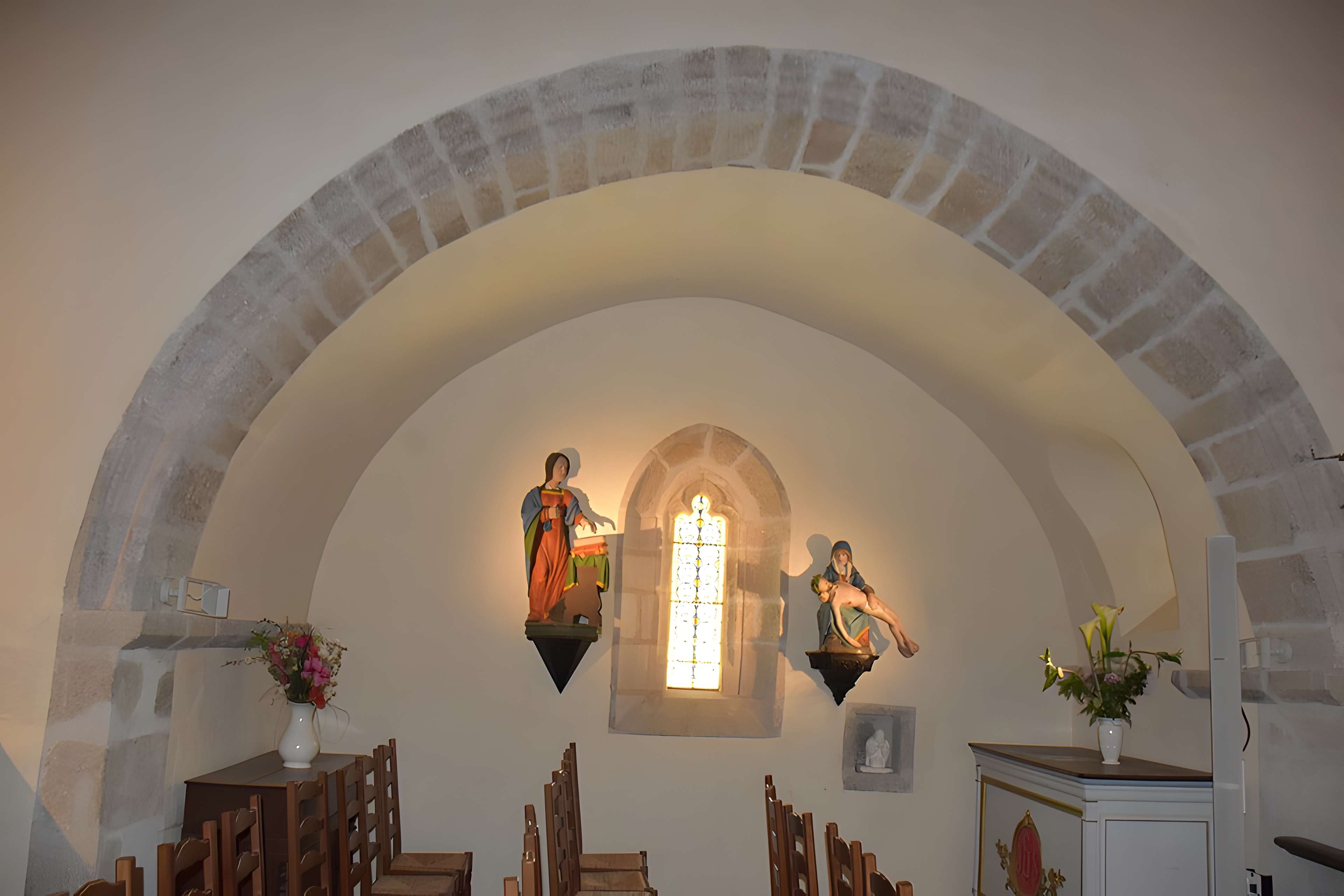 Église Saint-Pardoux de Gimel-les-Cascades