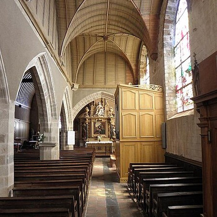 Photo de Église Saint-Patern de Louvigné-de-Bais