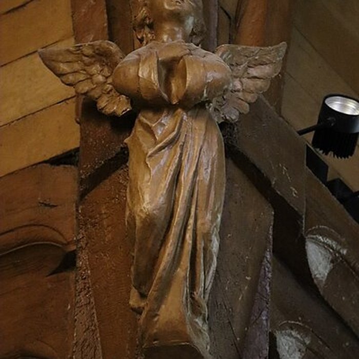 Photo de Église Saint-Patern de Louvigné-de-Bais