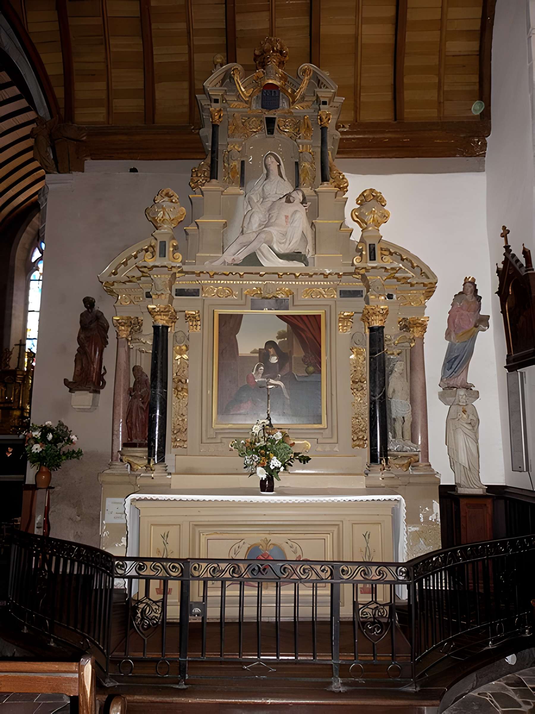 Église Saint-Patern de Louvigné-de-Bais