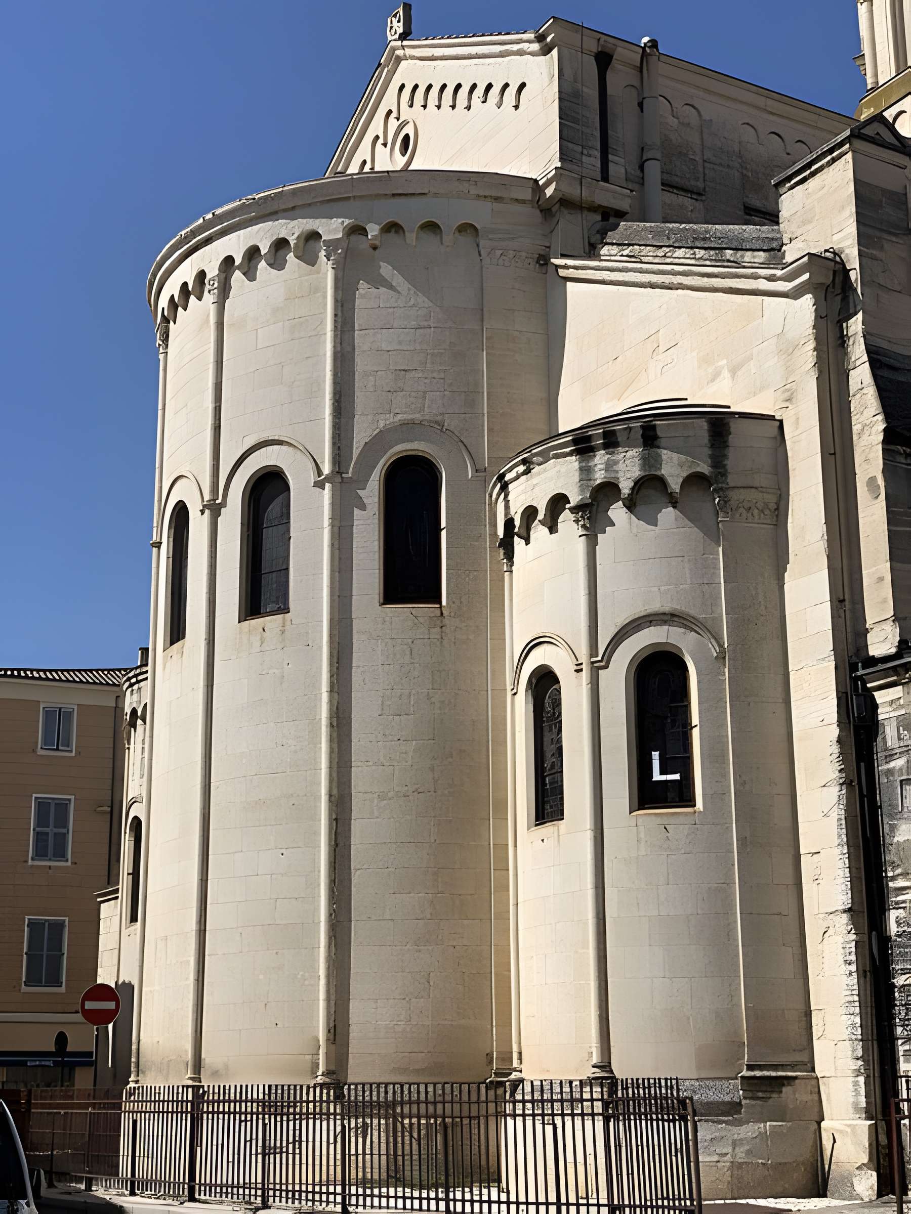 Église Saint-Paul de Nîmes