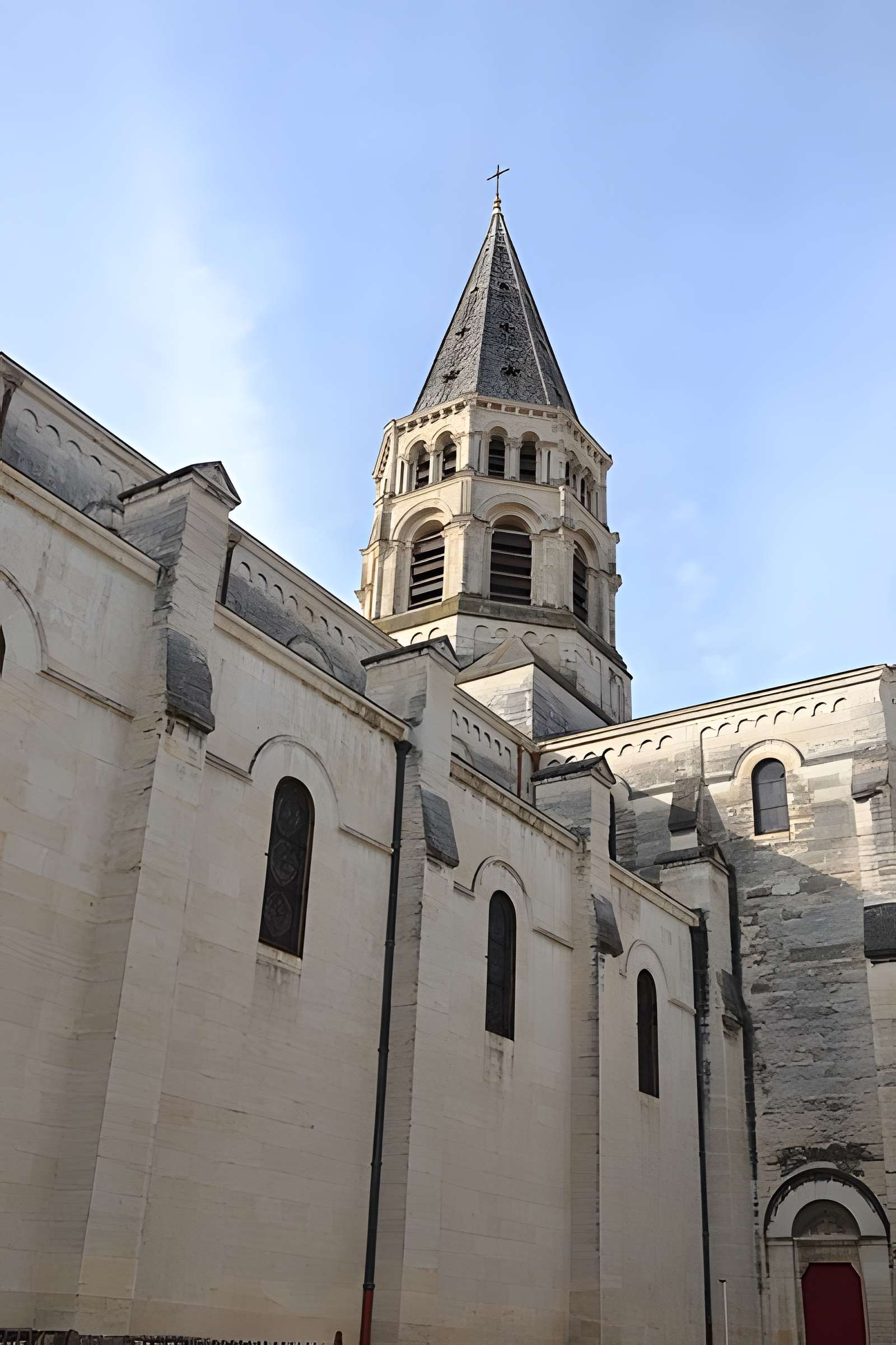 Église Saint-Paul de Nîmes