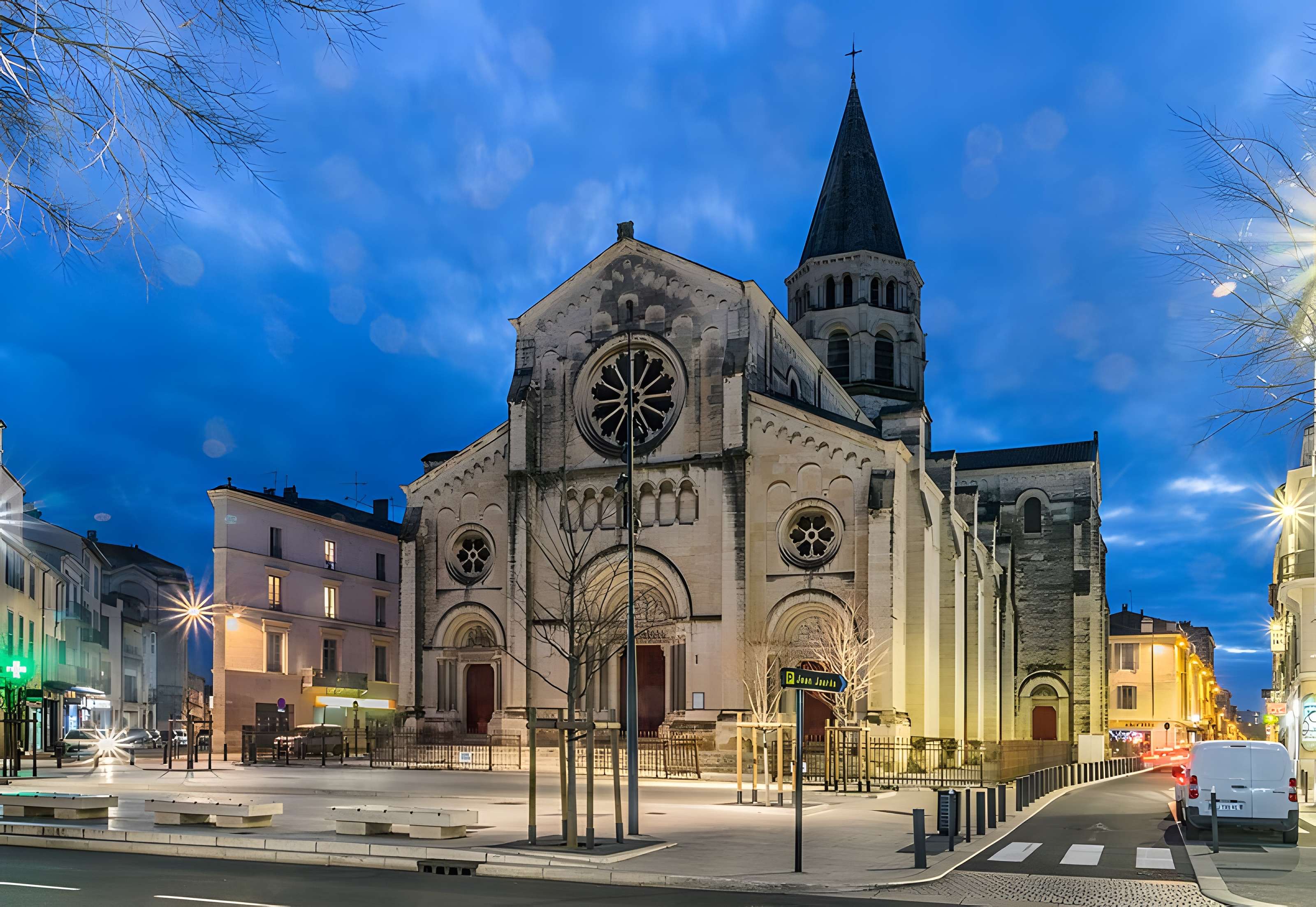 Église Saint-Paul de Nîmes