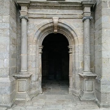Église Saint-Paul-Aurélien de Lampaul-Ploudalmézeau