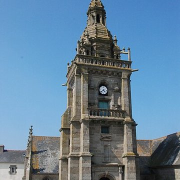 Église Saint-Paul-Aurélien de Lampaul-Ploudalmézeau