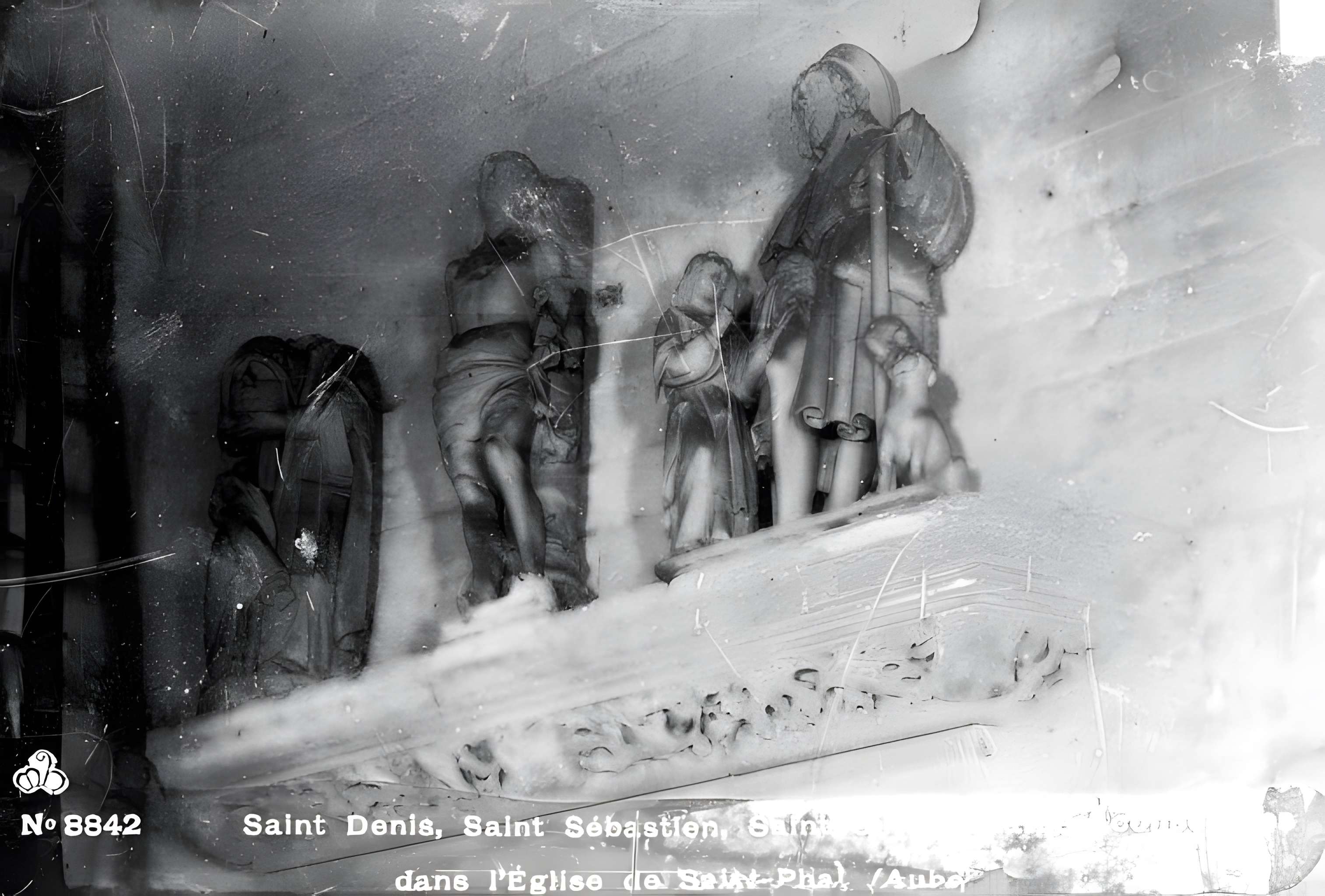 Église Saint-Phal de Saint-Phal