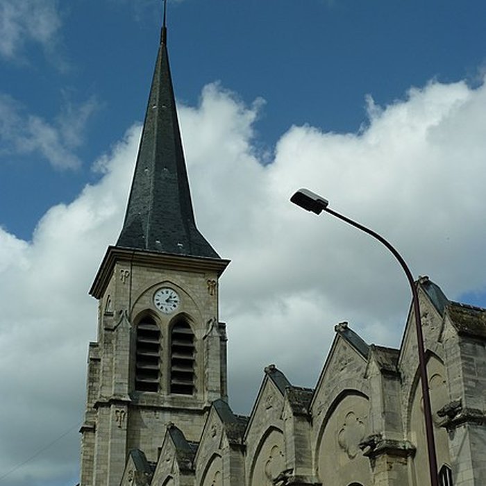Photo de Église Saint-Philippe-et-Saint-Jacques de Châtillon