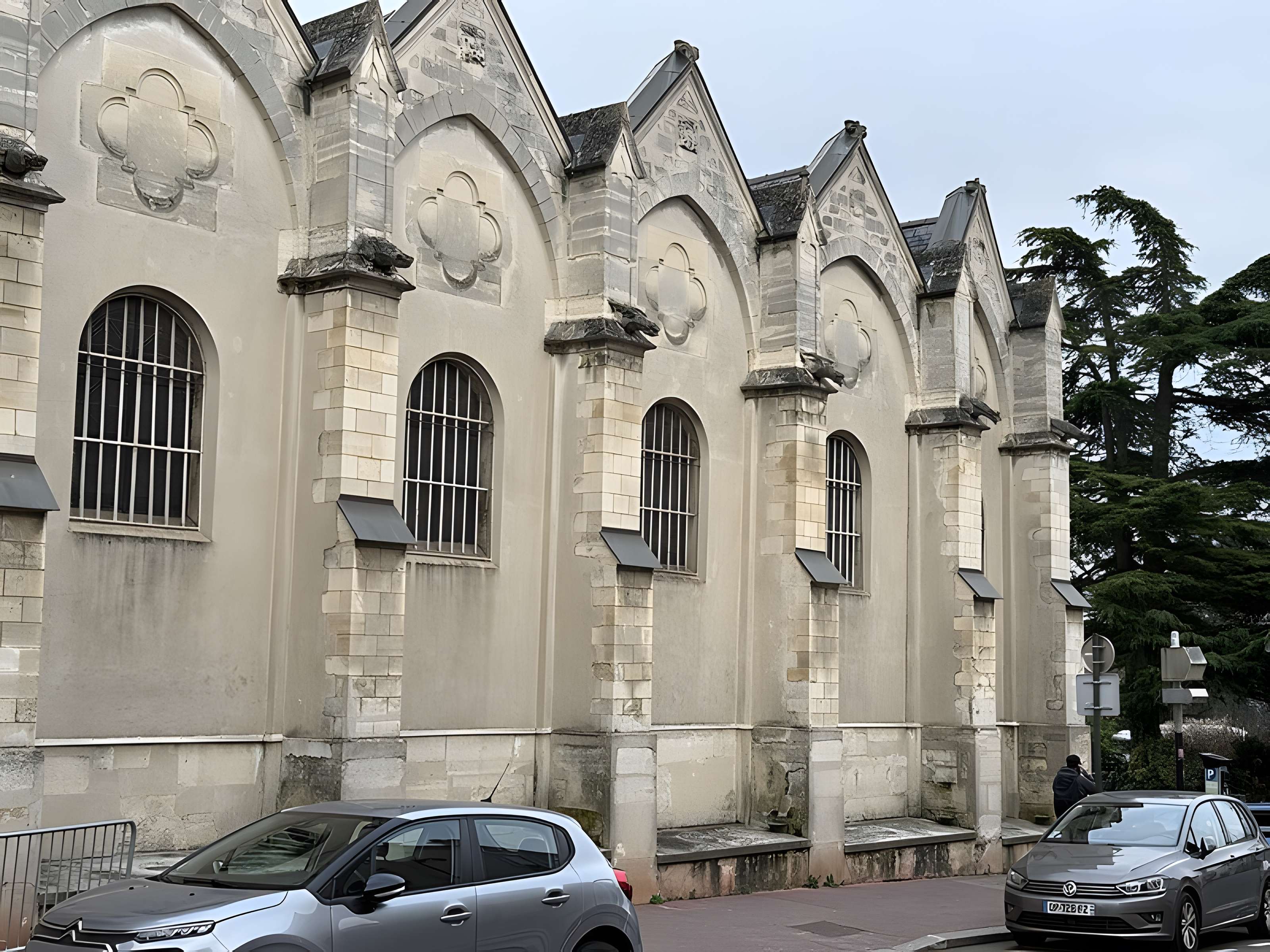 Église Saint-Philippe-et-Saint-Jacques de Châtillon