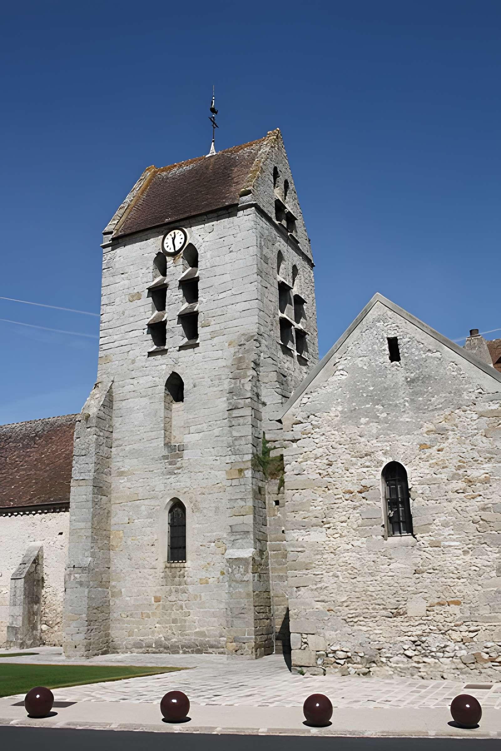 Église Saint-Pierre d'Avon