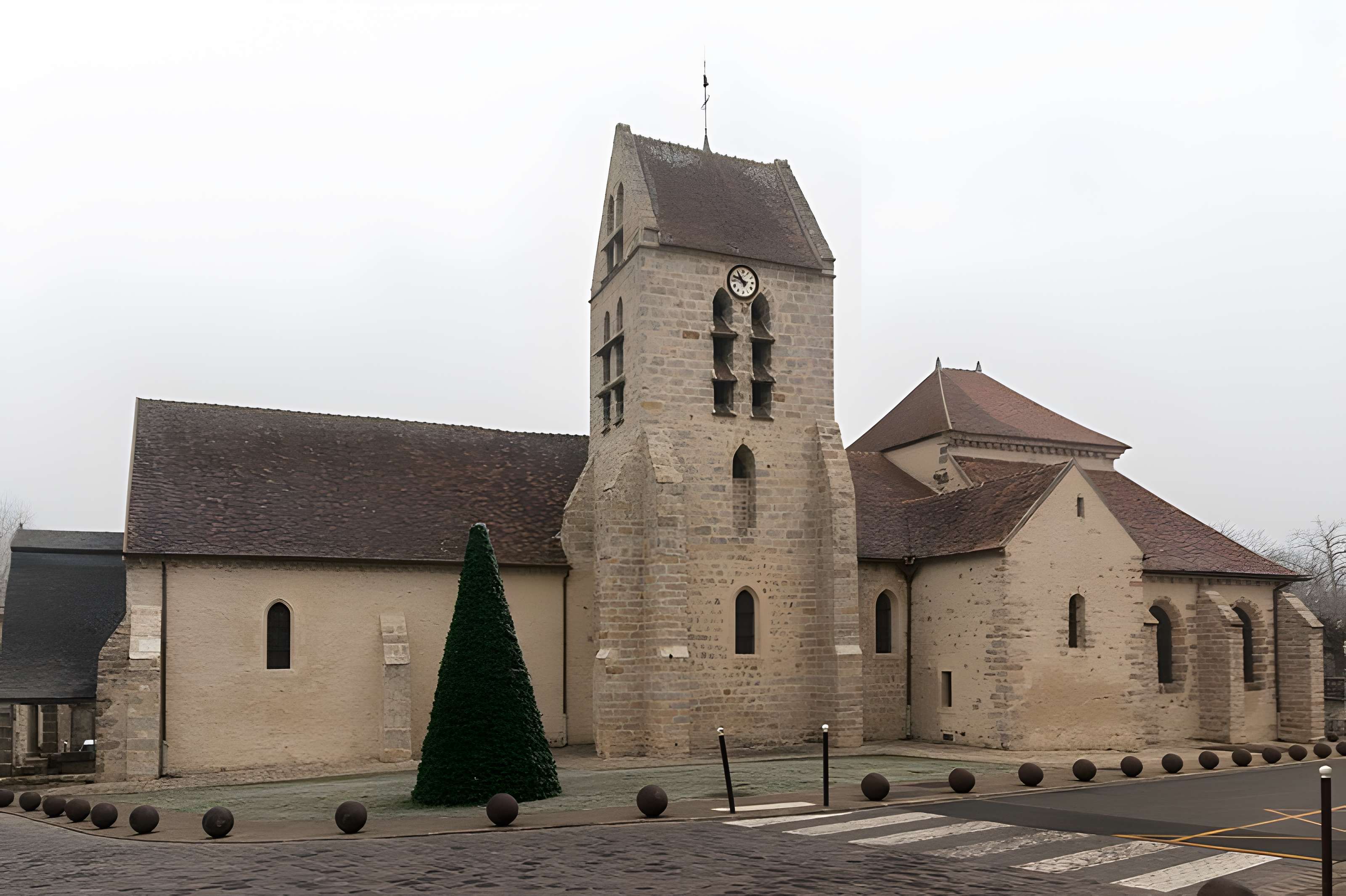 Église Saint-Pierre d'Avon