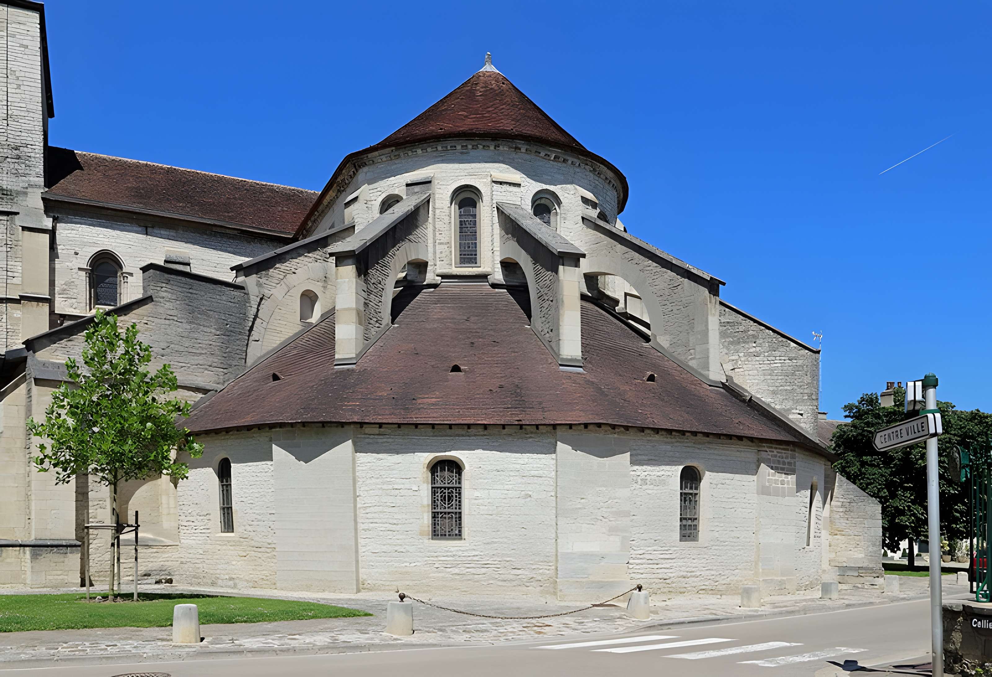 Église Saint-Pierre de Bar-sur-Aube