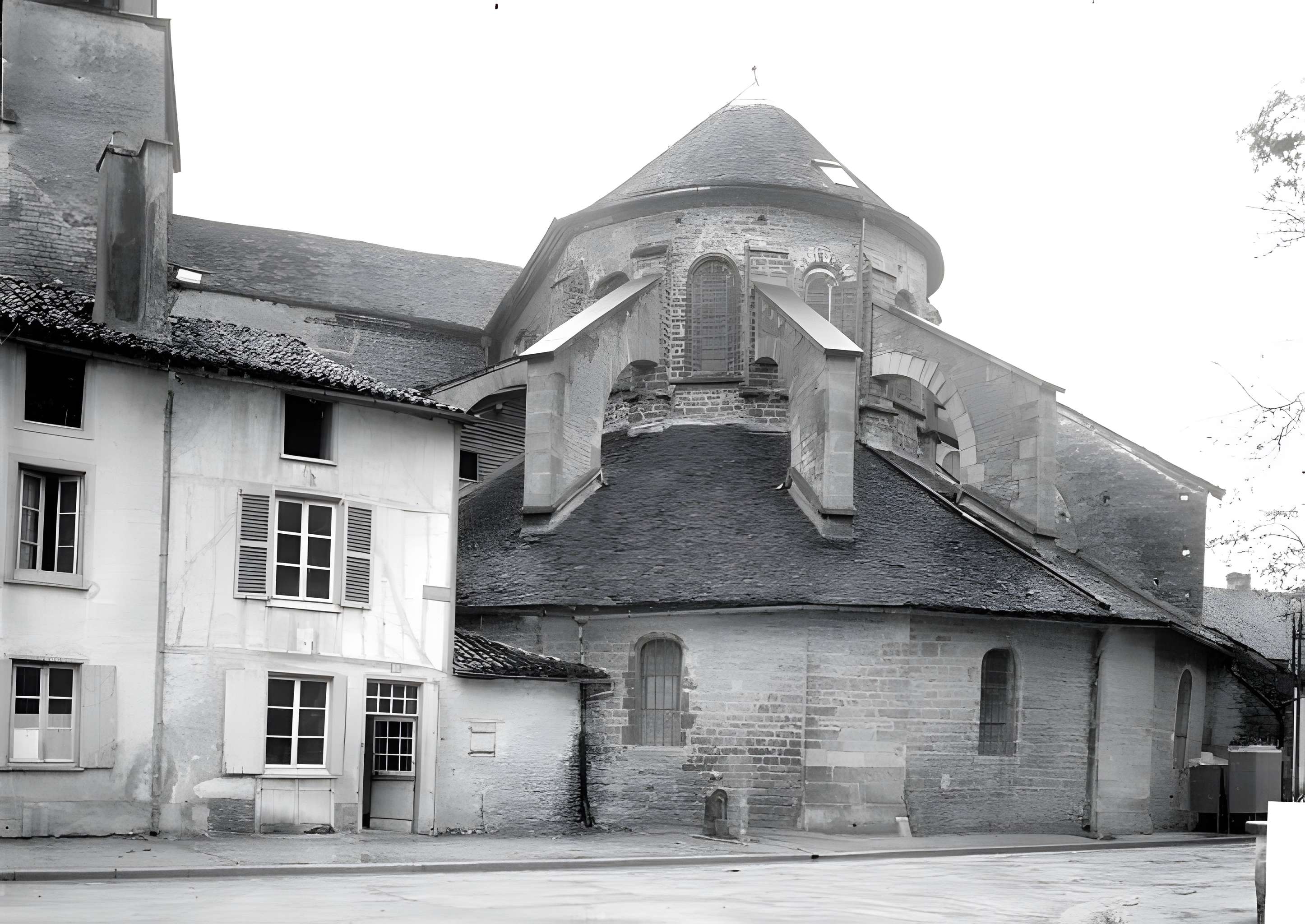 Église Saint-Pierre de Bar-sur-Aube