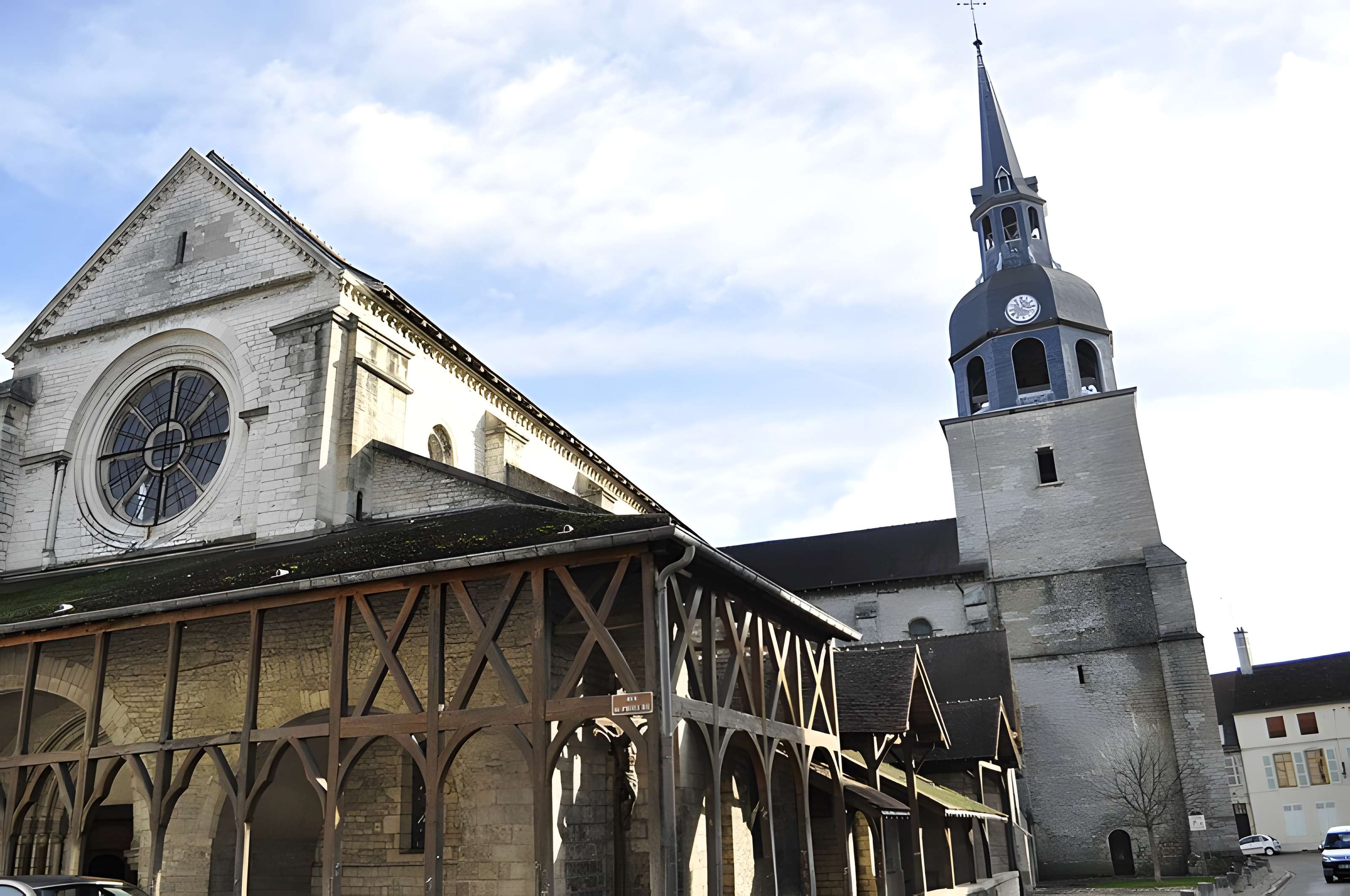 Église Saint-Pierre de Bar-sur-Aube