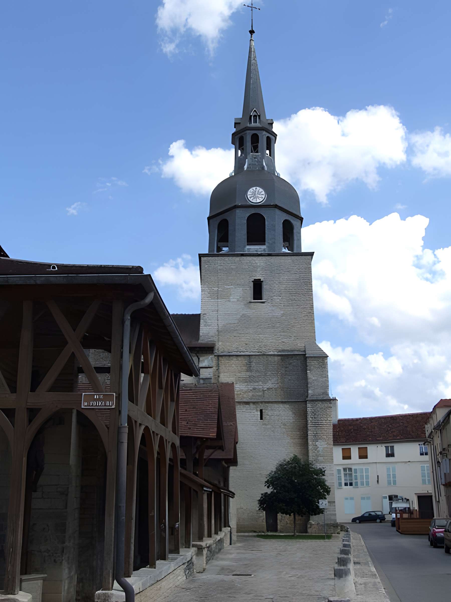 Église Saint-Pierre de Bar-sur-Aube