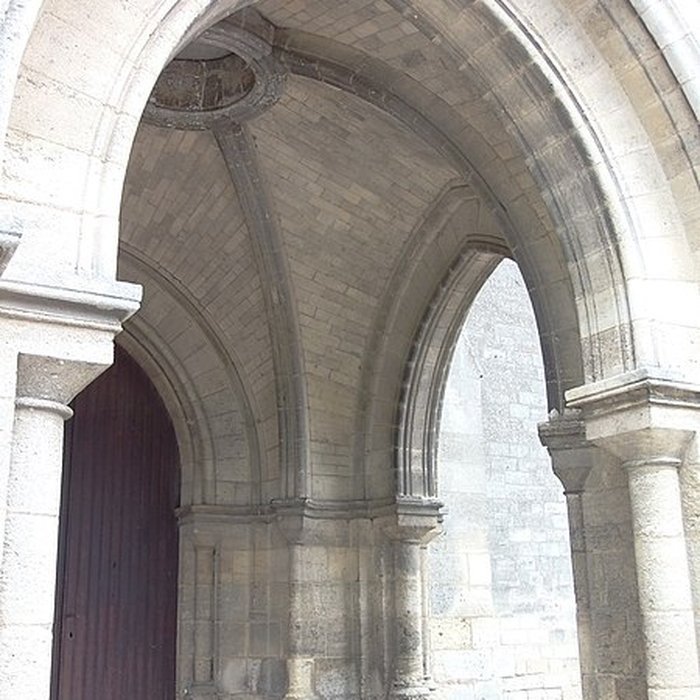 Photo de Église Saint-Pierre de Bassens