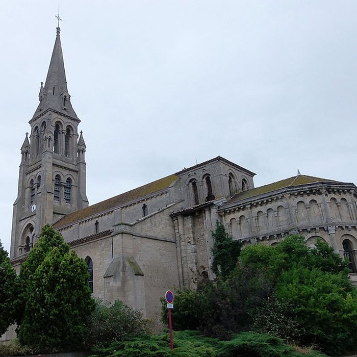 Photo de Église Saint-Pierre de Bassens