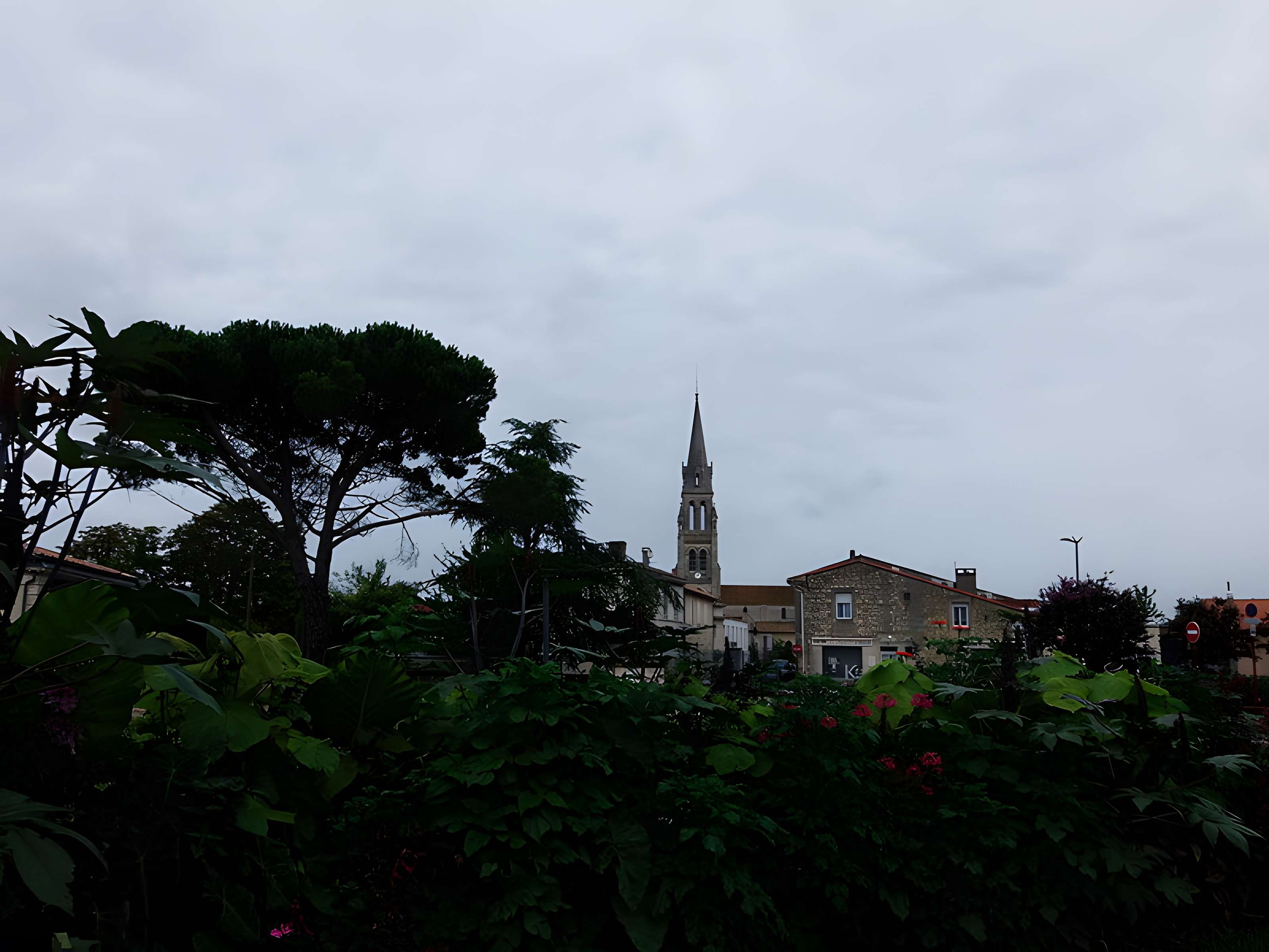 Église Saint-Pierre de Bassens