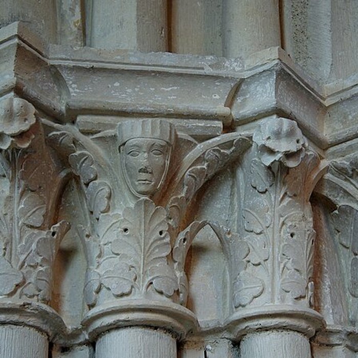 Photo de Église Saint-Pierre de Bourgogne