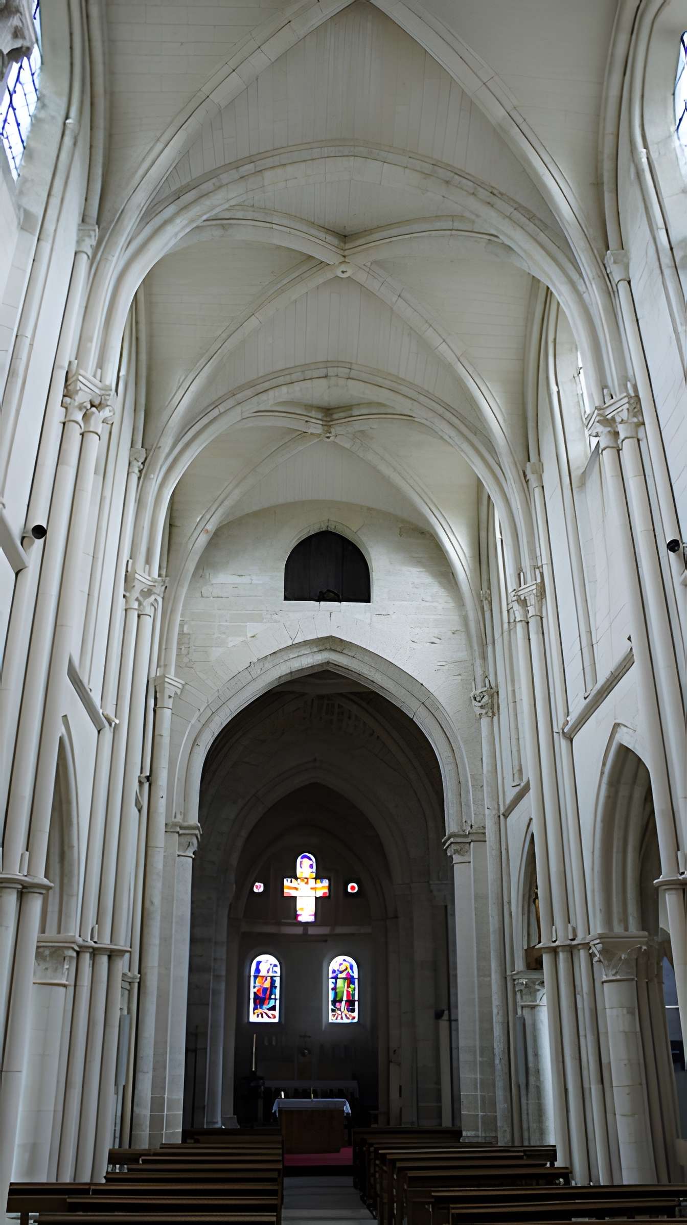 Église Saint-Pierre de Bourgogne