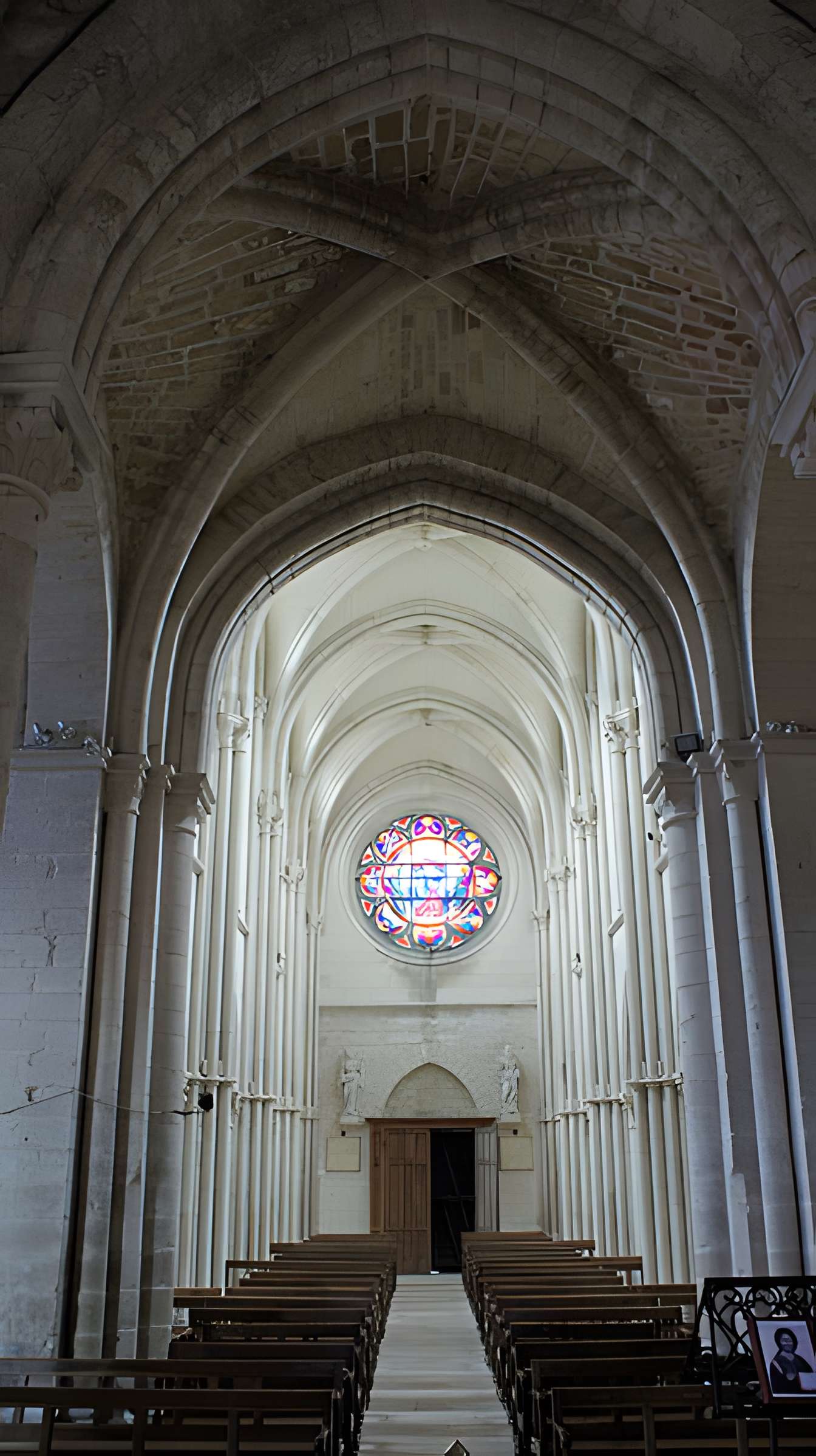 Église Saint-Pierre de Bourgogne
