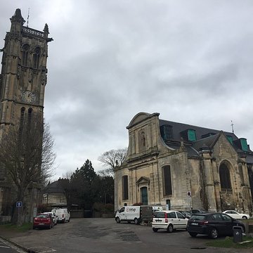 Église Saint-Pierre de Carville et Tour Henri IV