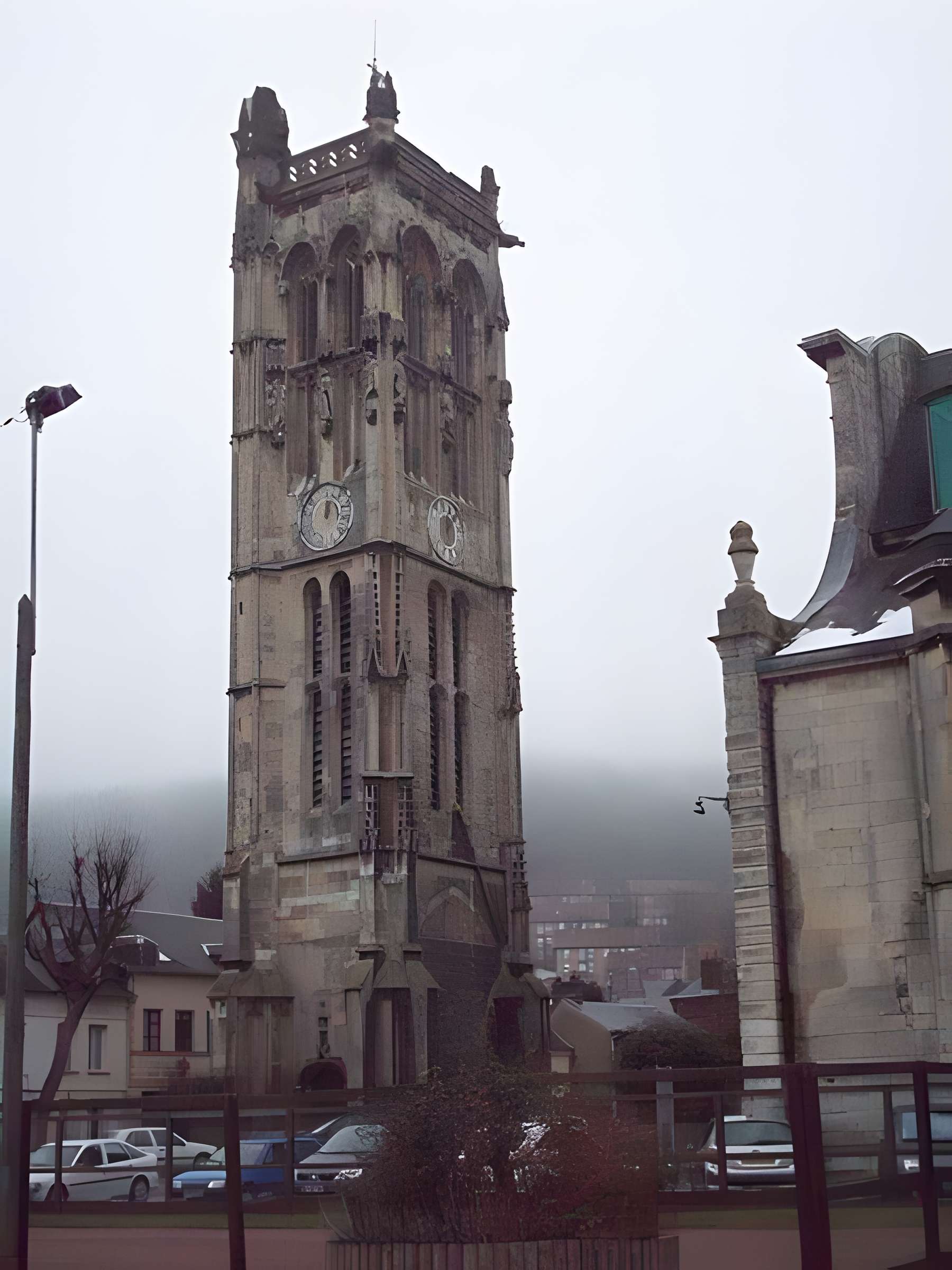 Église Saint-Pierre de Carville et Tour Henri IV 