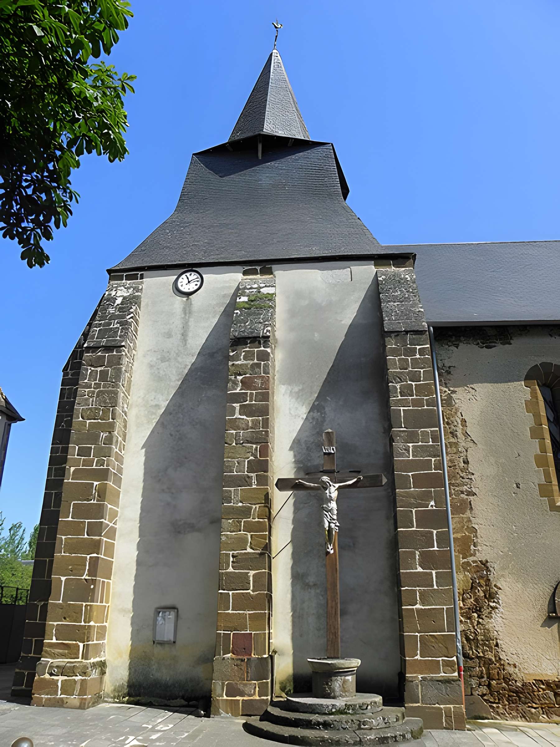 Église Saint-Pierre de Chaillac