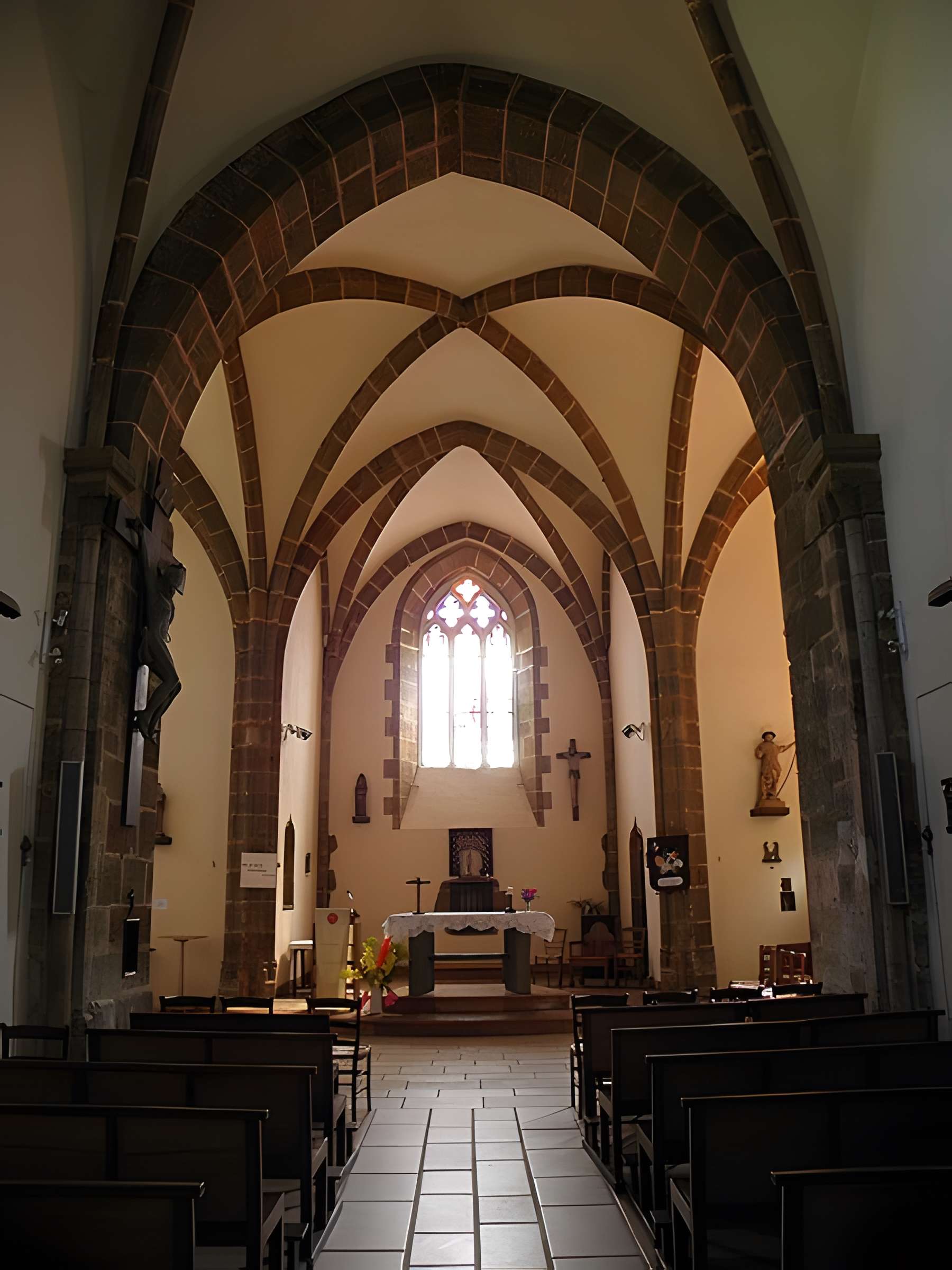 Église Saint-Pierre de Chaillac