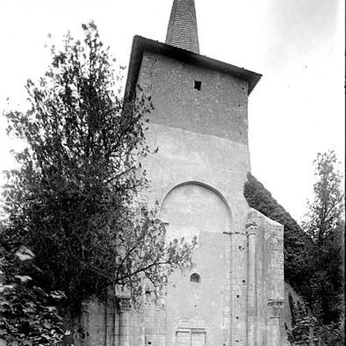 Photo de Église Saint-Pierre de Champvoux