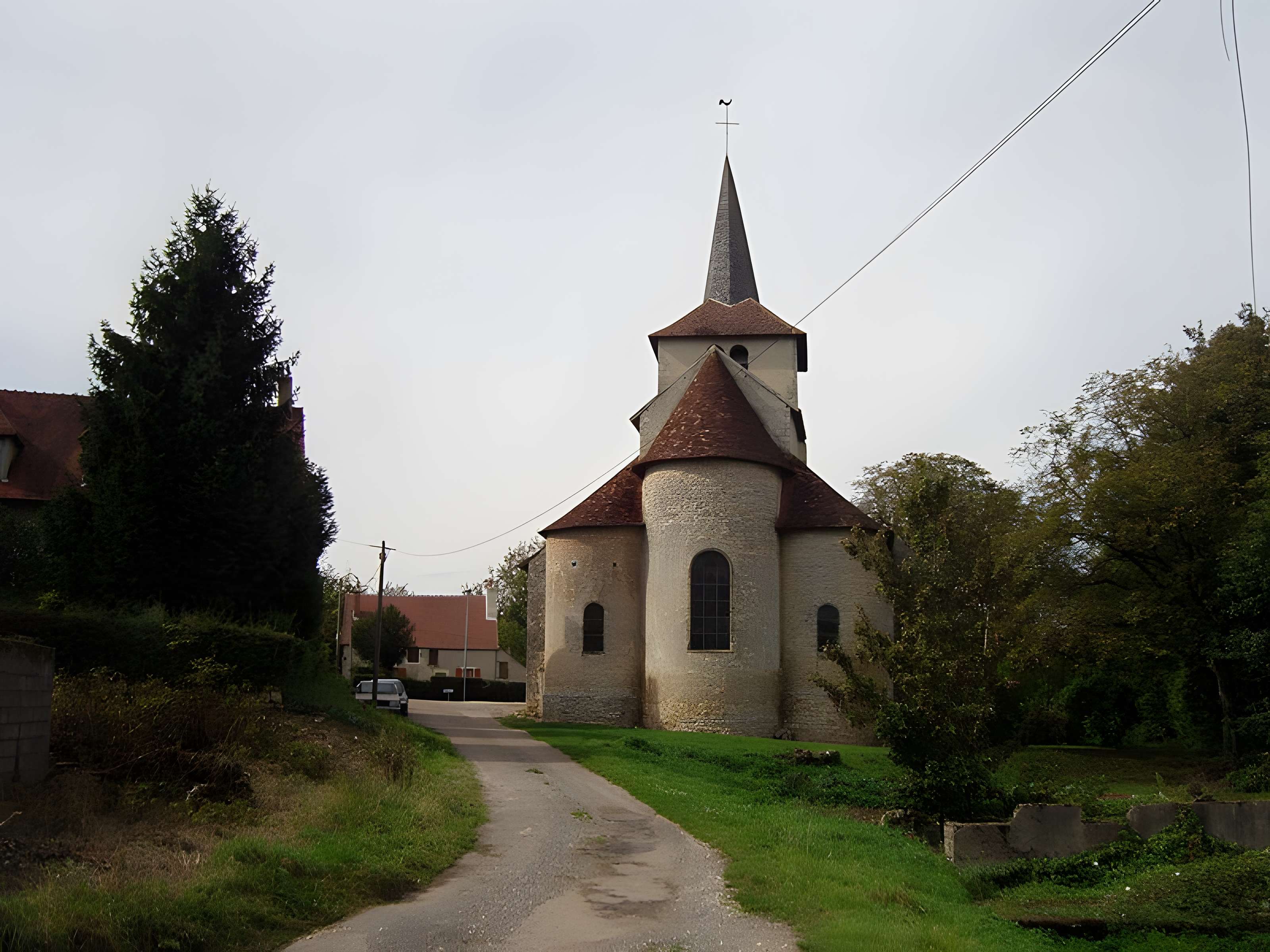 Église Saint-Pierre de Champvoux 