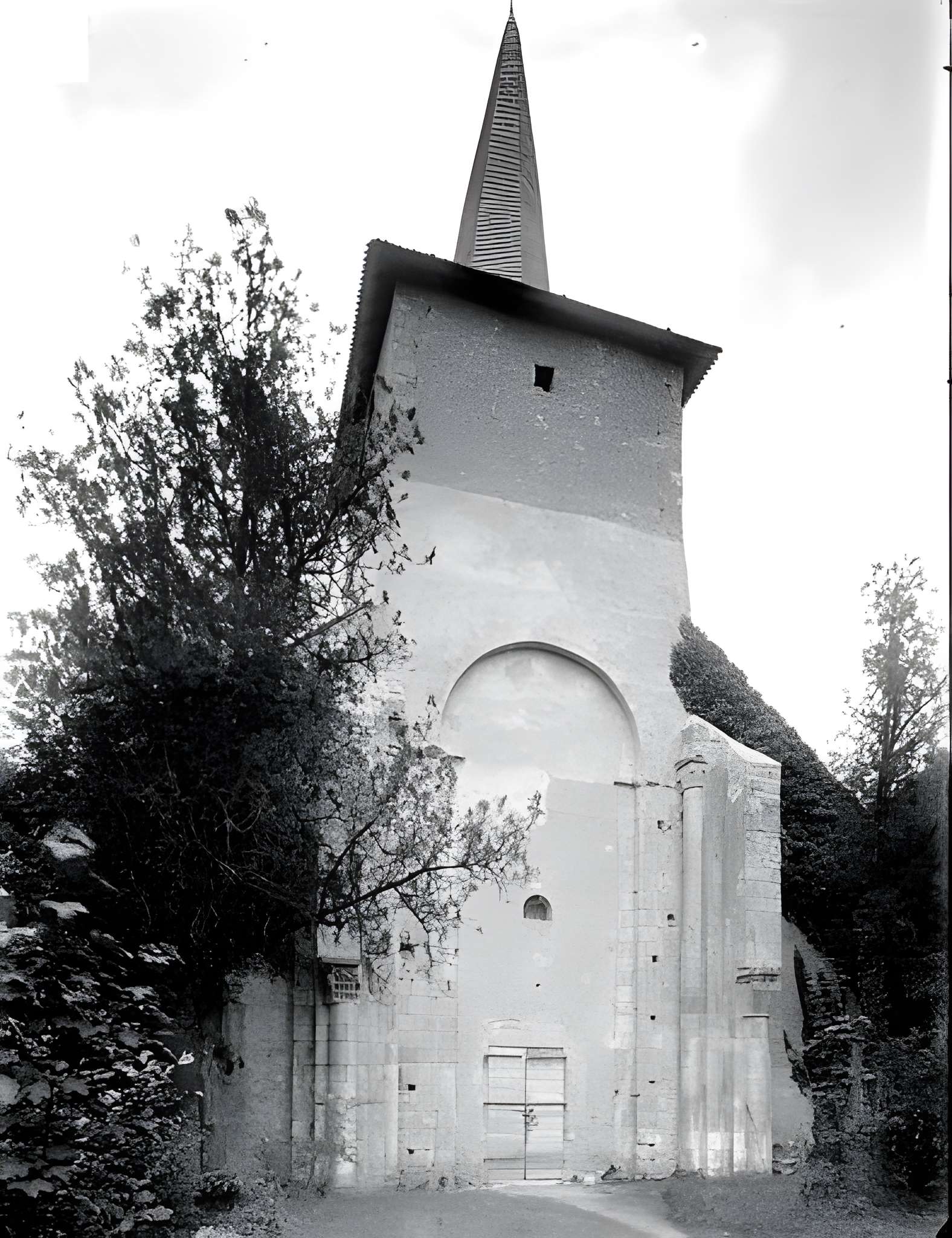 Église Saint-Pierre de Champvoux