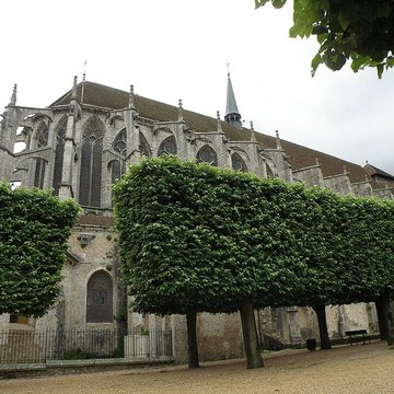Église Saint-Pierre de Chartres