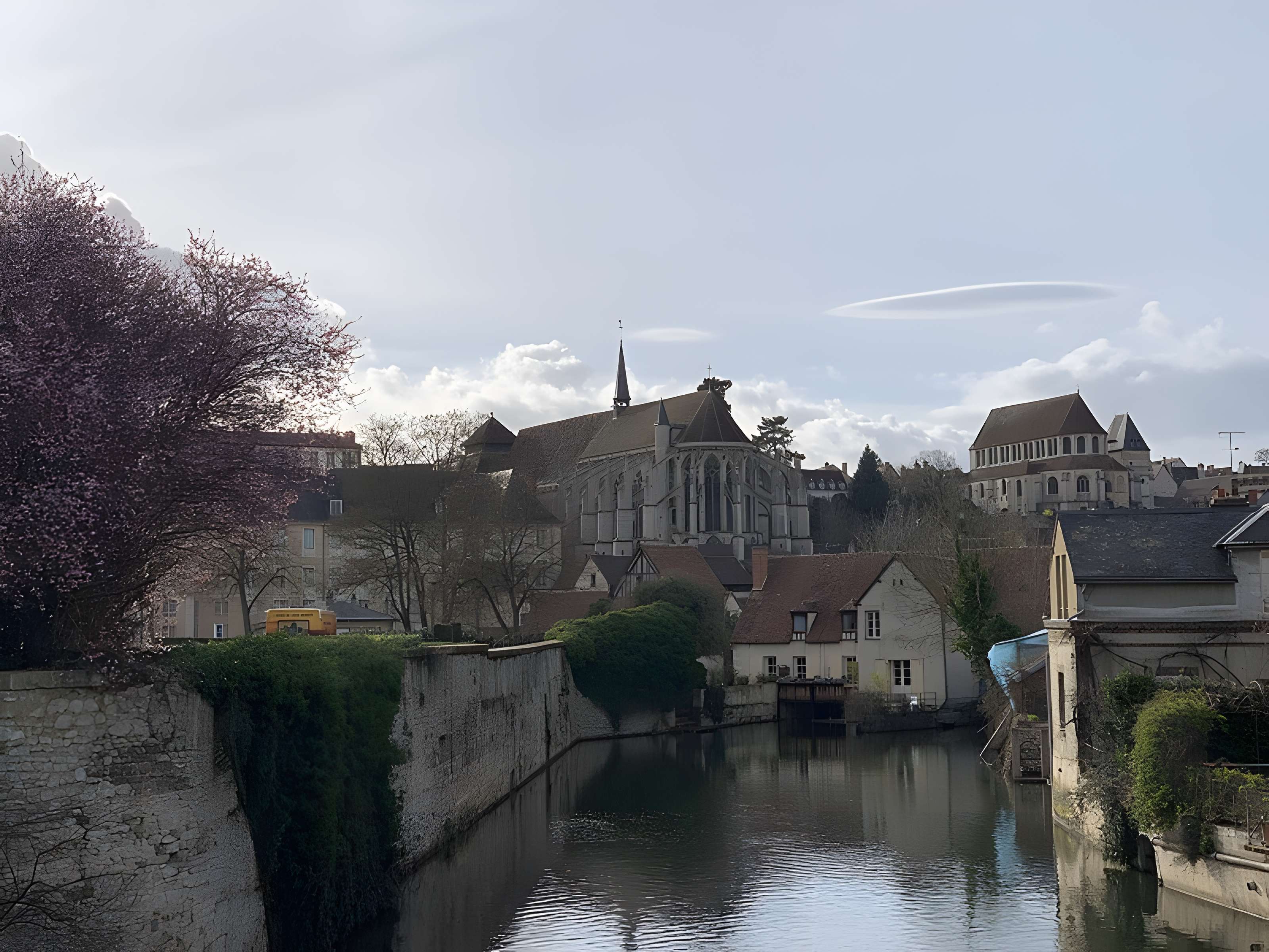 Église Saint-Pierre de Chartres