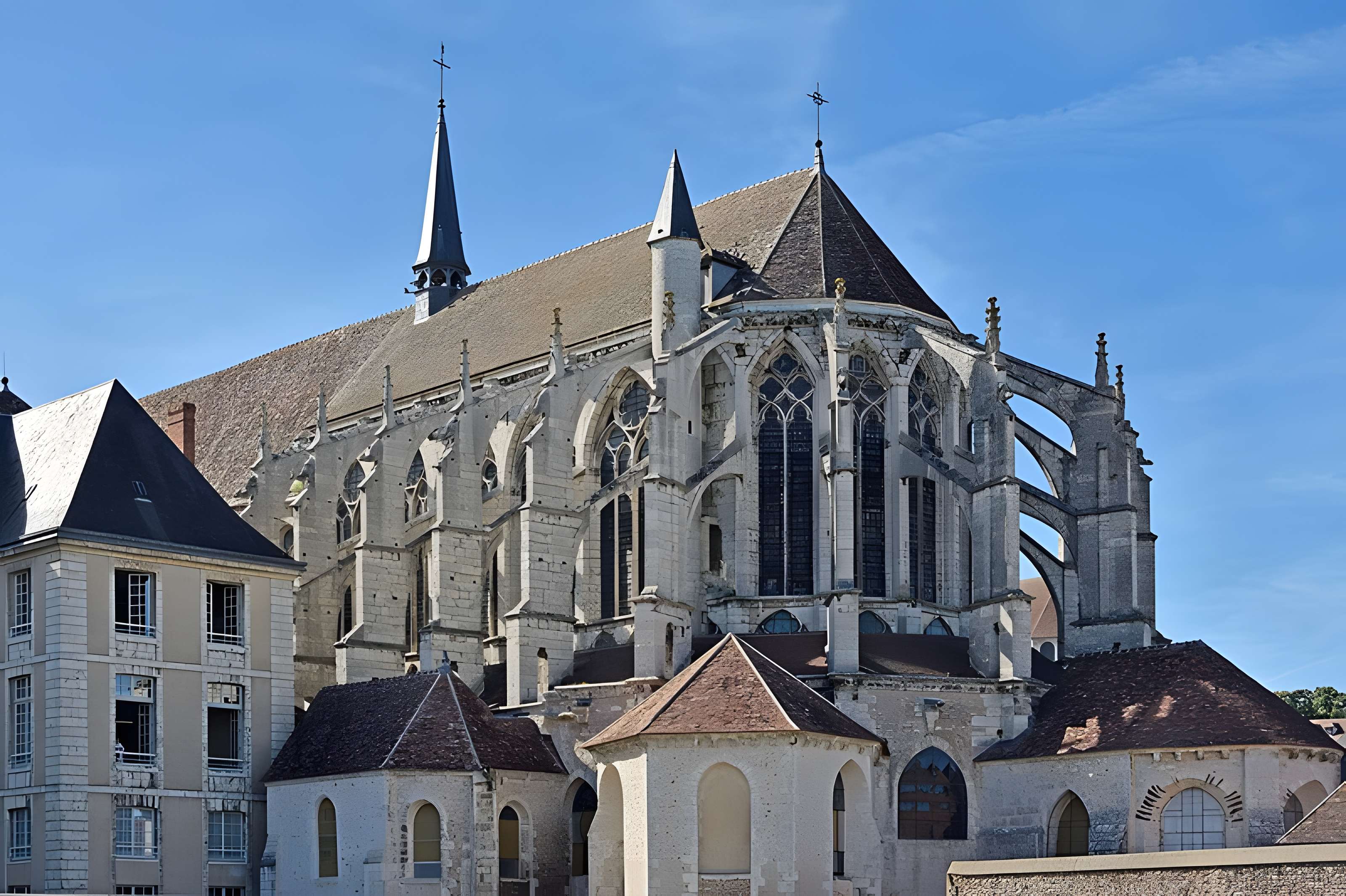Église Saint-Pierre de Chartres
