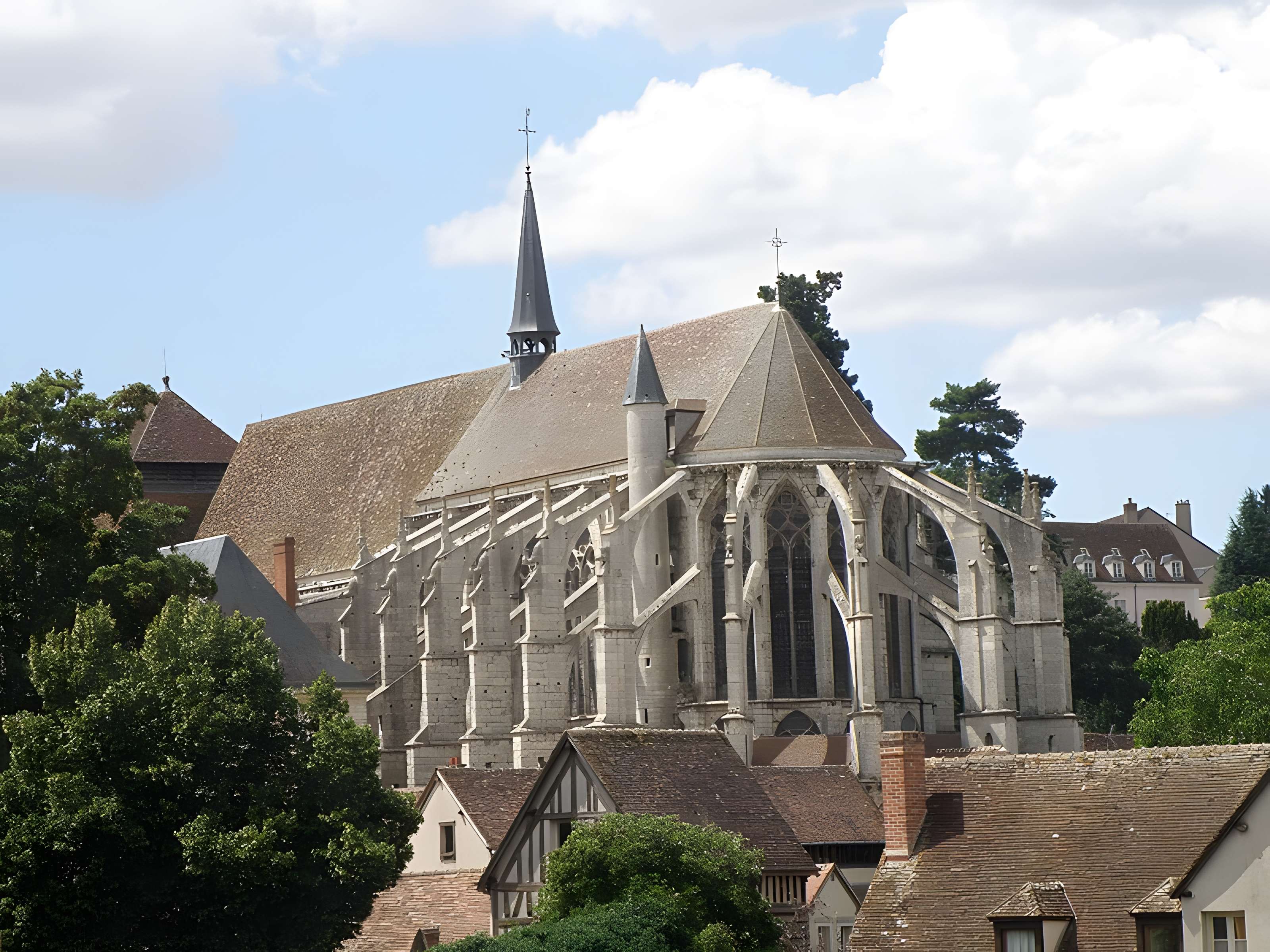 Église Saint-Pierre de Chartres