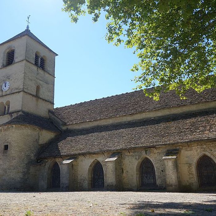 Photo de Église Saint-Pierre de Château-Chalon