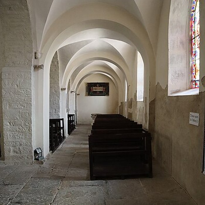 Photo de Église Saint-Pierre de Château-Chalon