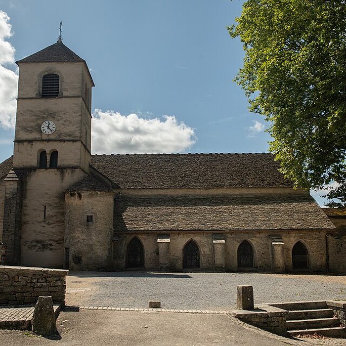 Photo de Église Saint-Pierre de Château-Chalon