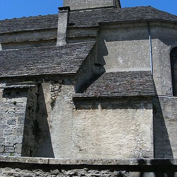 Église Saint-Pierre de Château-Chalon