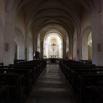 Église Saint-Pierre de Château-Chalon