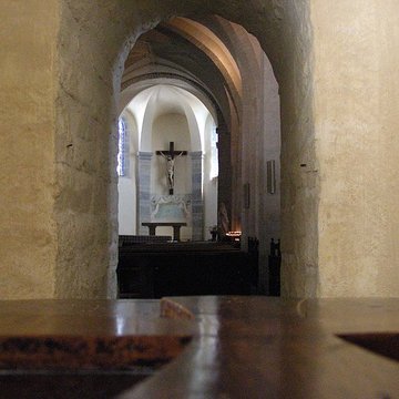 Église Saint-Pierre de Château-Chalon